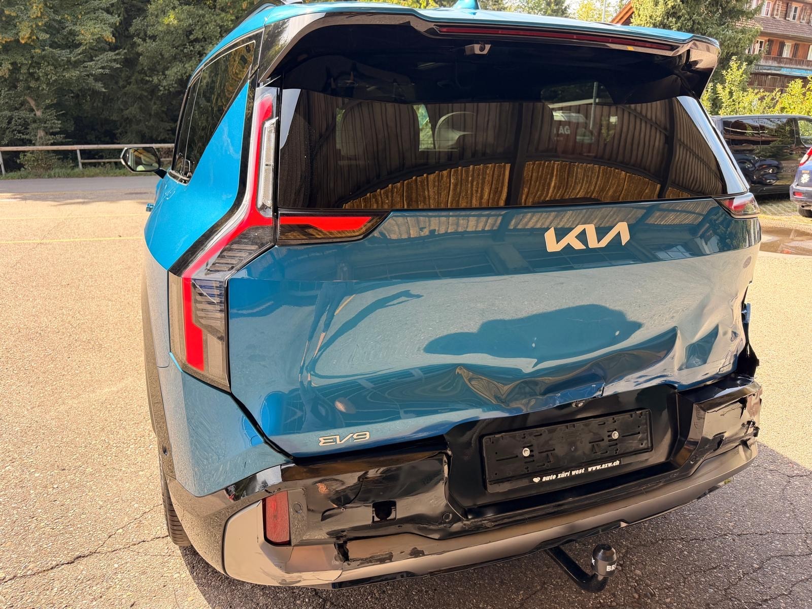 KIA EV9 99,8 kWh GT-Line 4x4 7 Plätze-image-2