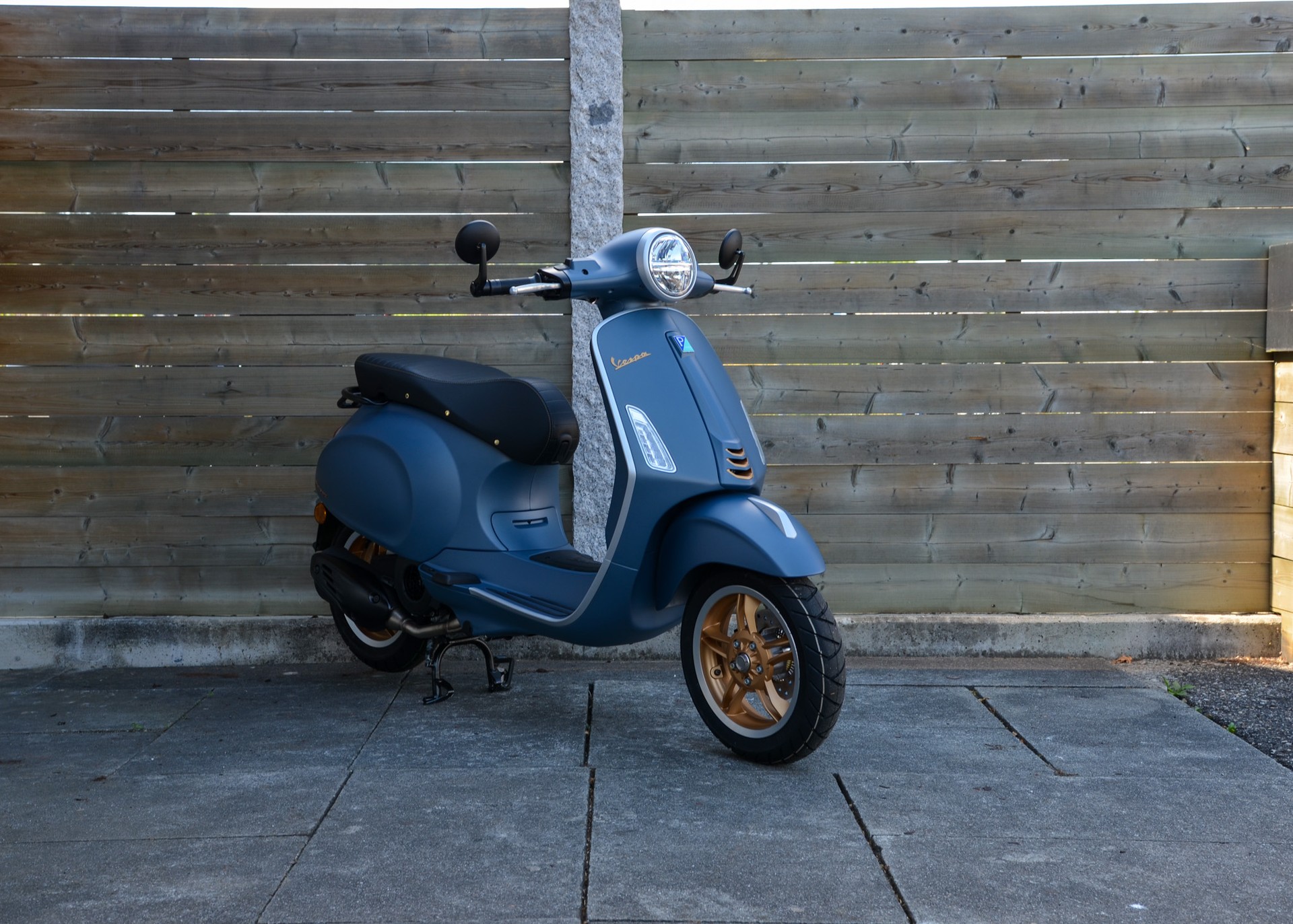 PIAGGIO Vespa 125 Primavera officina 8-showroom-element-2