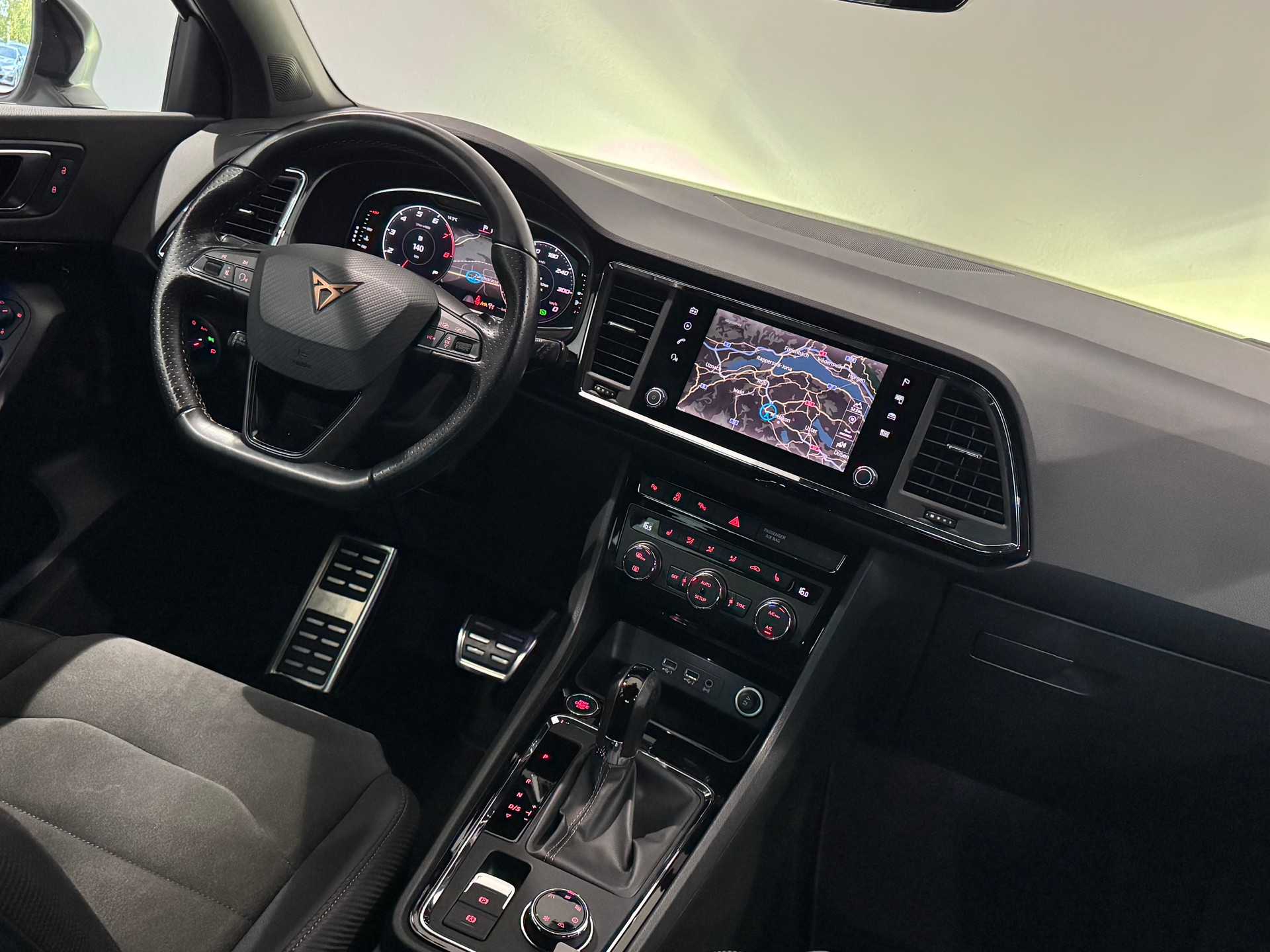 CUPRA Ateca 2.0TSI 4Drive DSG | CH |-image-12