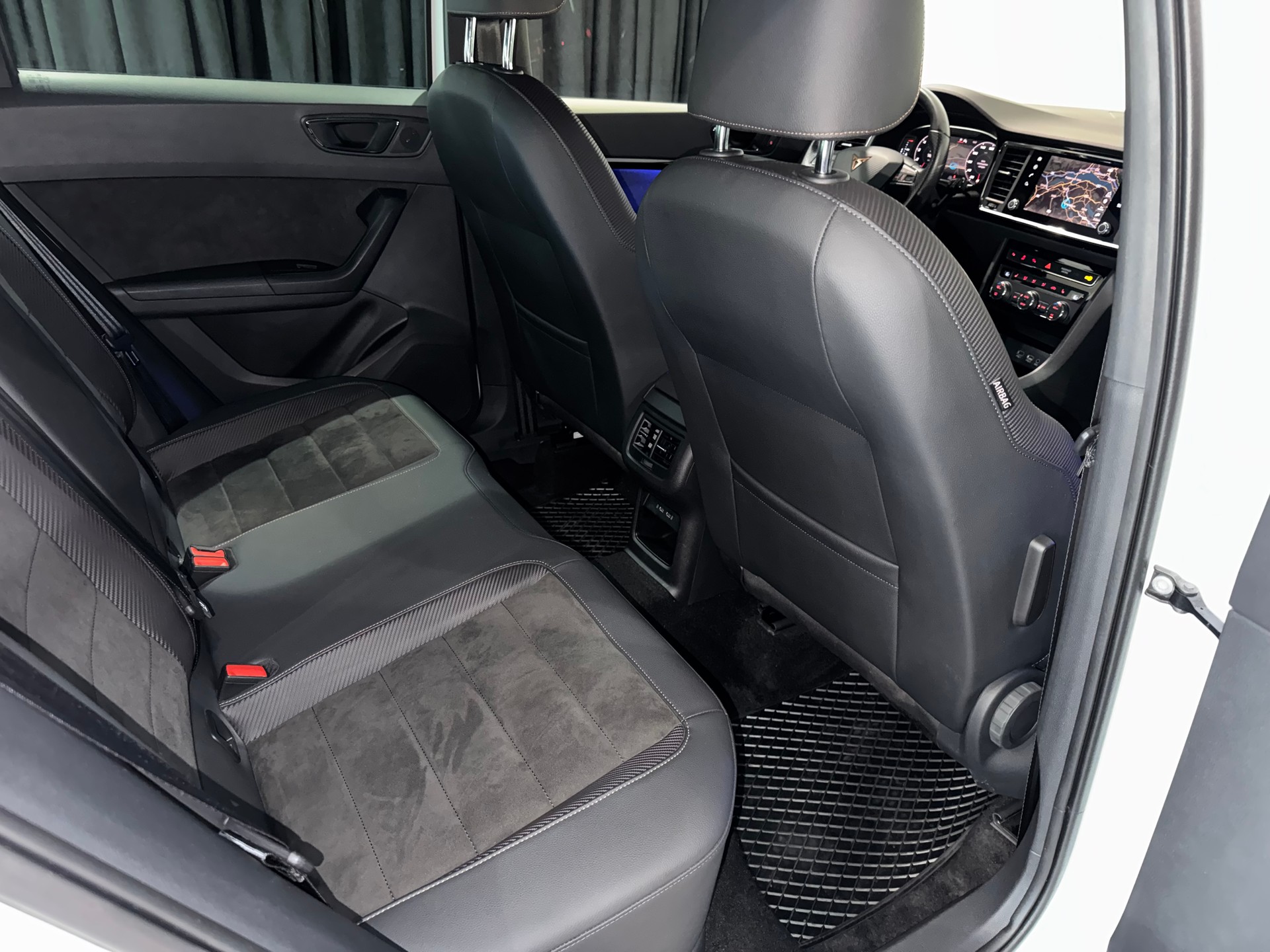 CUPRA Ateca 2.0TSI 4Drive DSG | CH |-image-11