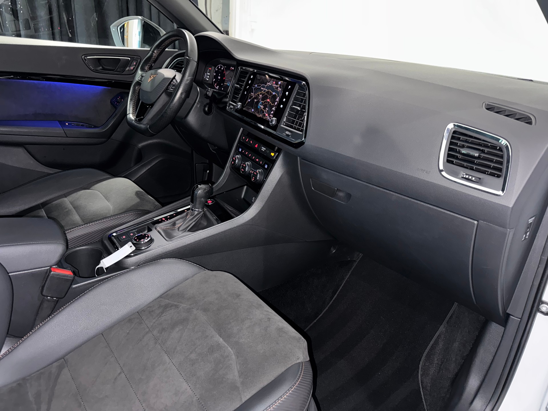 CUPRA Ateca 2.0TSI 4Drive DSG | CH |-image-9