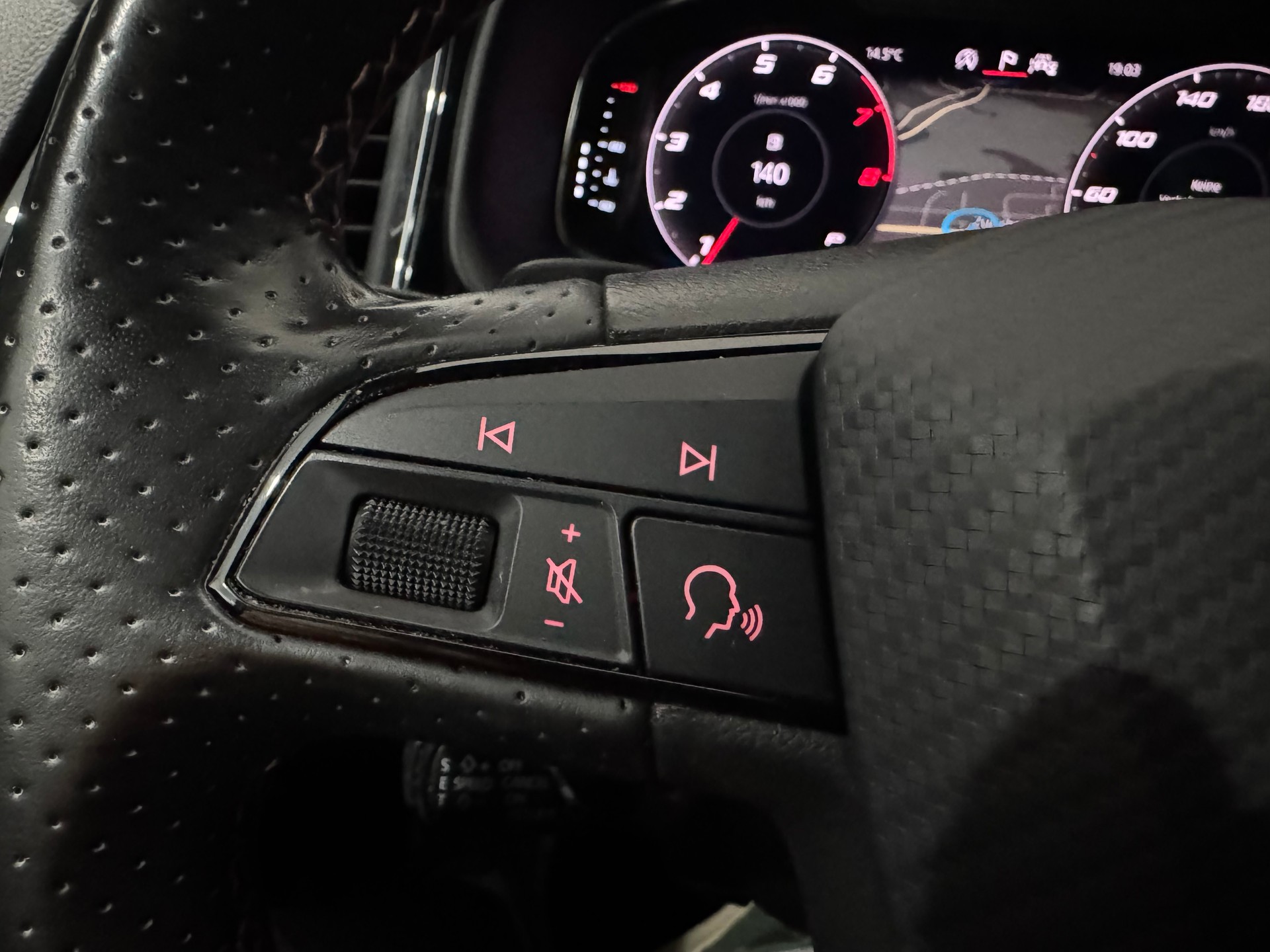 CUPRA Ateca 2.0TSI 4Drive DSG | CH |-image-18