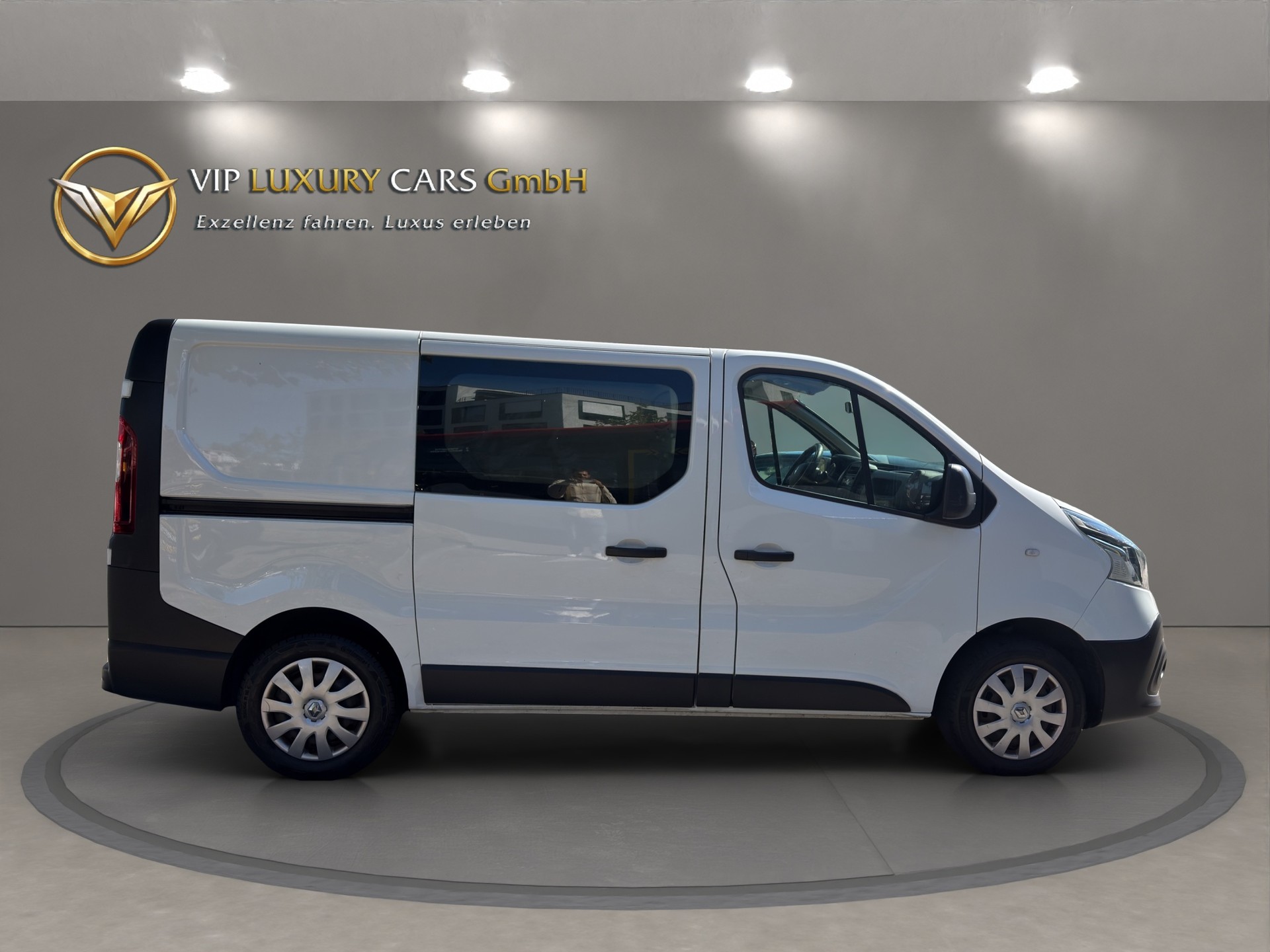 RENAULT Trafic 1.6 dCi 120 2.9t Business L1H1 , Klima , Anhängerkupplung 2000 KG, 3 Sitz-image-4