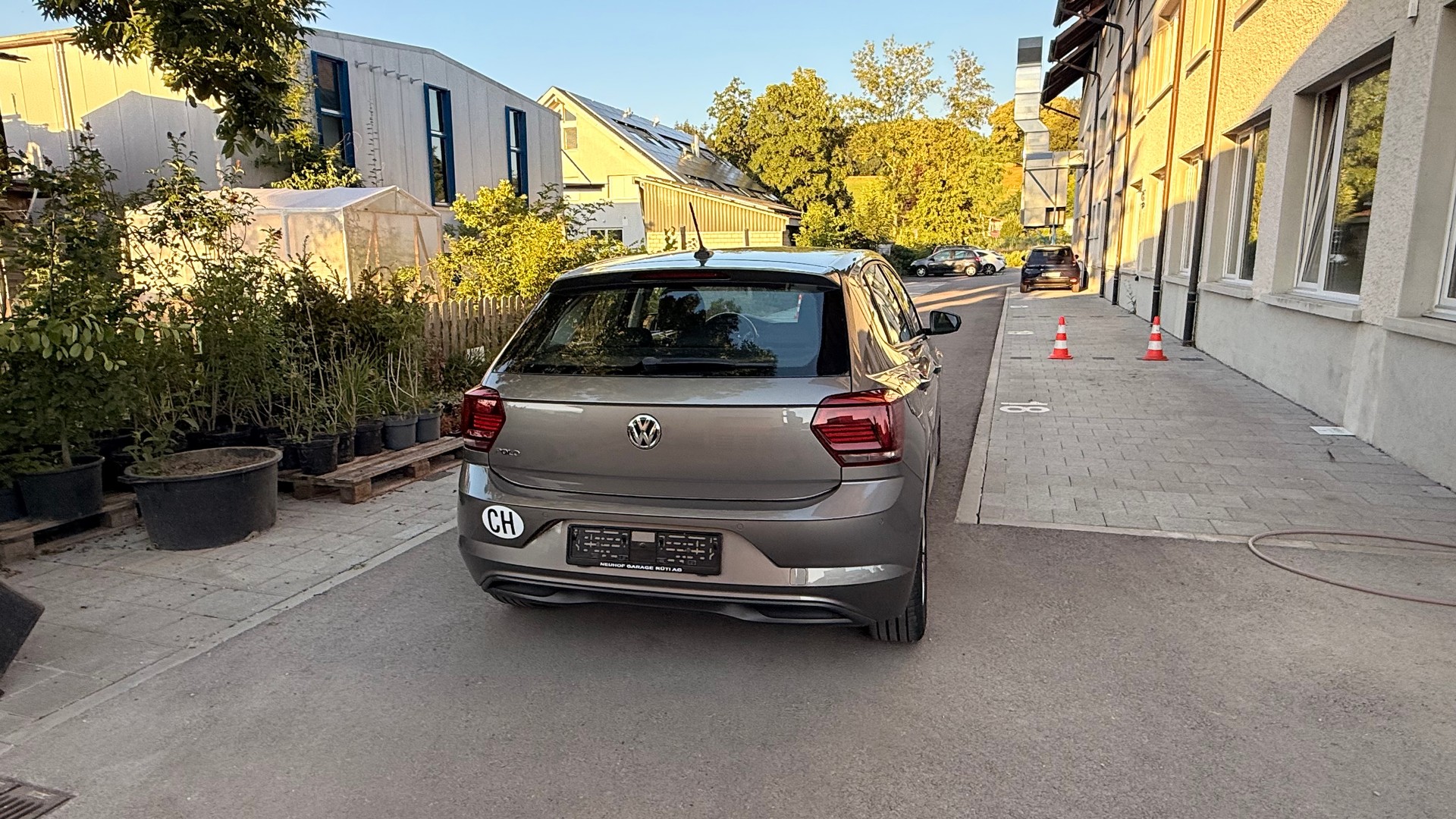 VW POLO-image-8