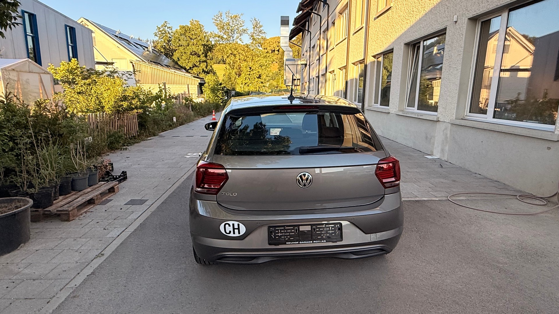 VW POLO-image-7