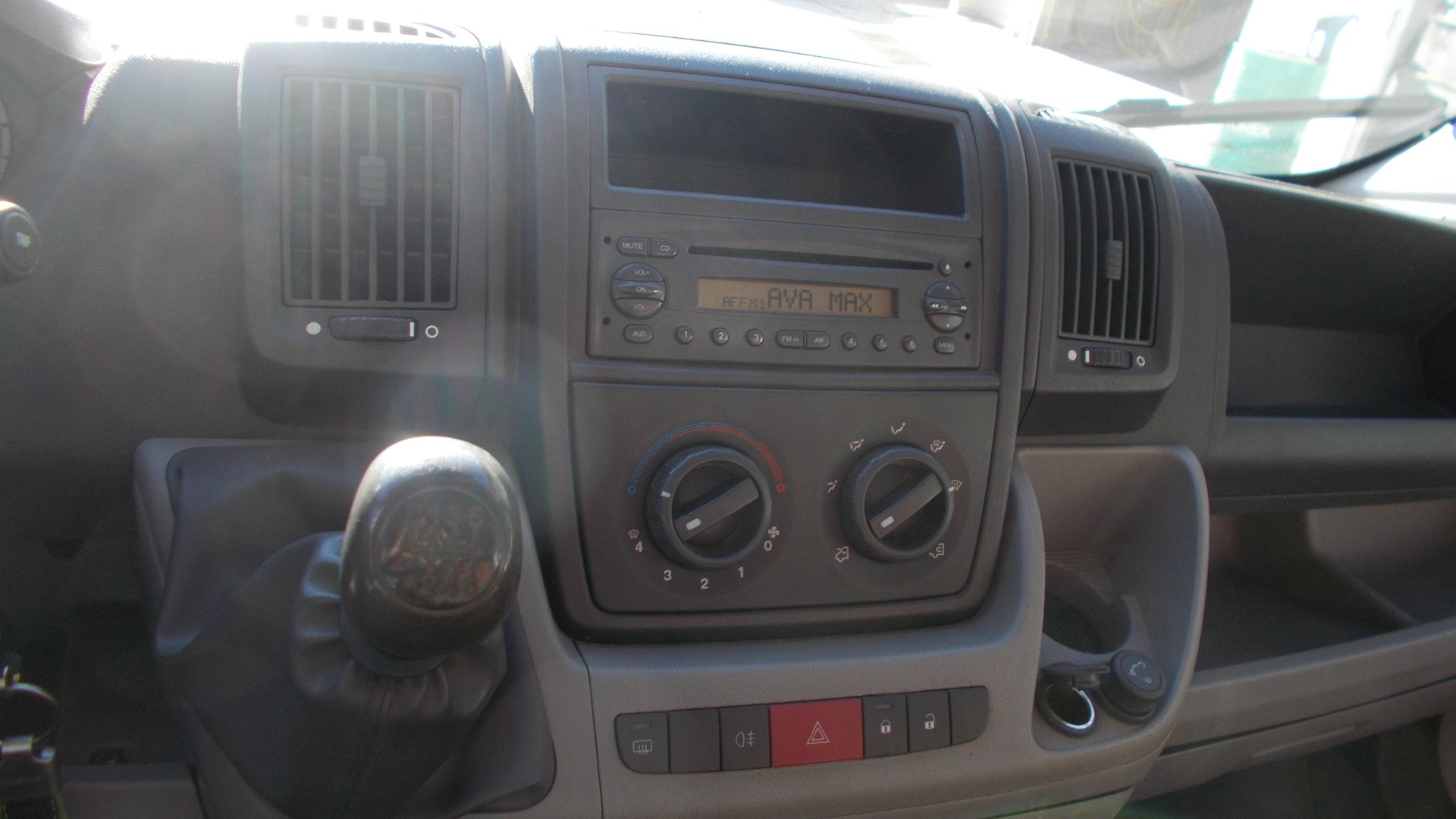 FIAT Ducato 17 XL 3.0 JTD-image-9