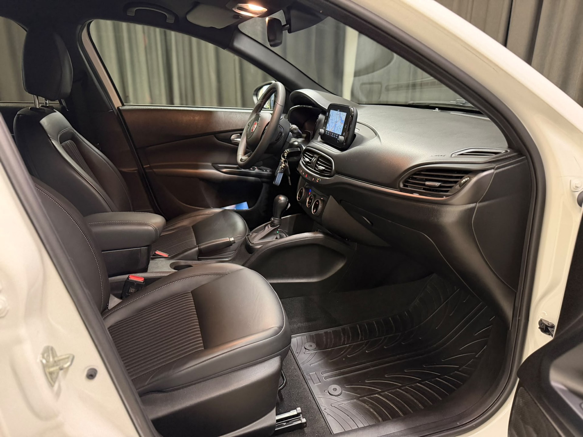 FIAT Tipo 1.6MJ Sport DCT-6-image-7