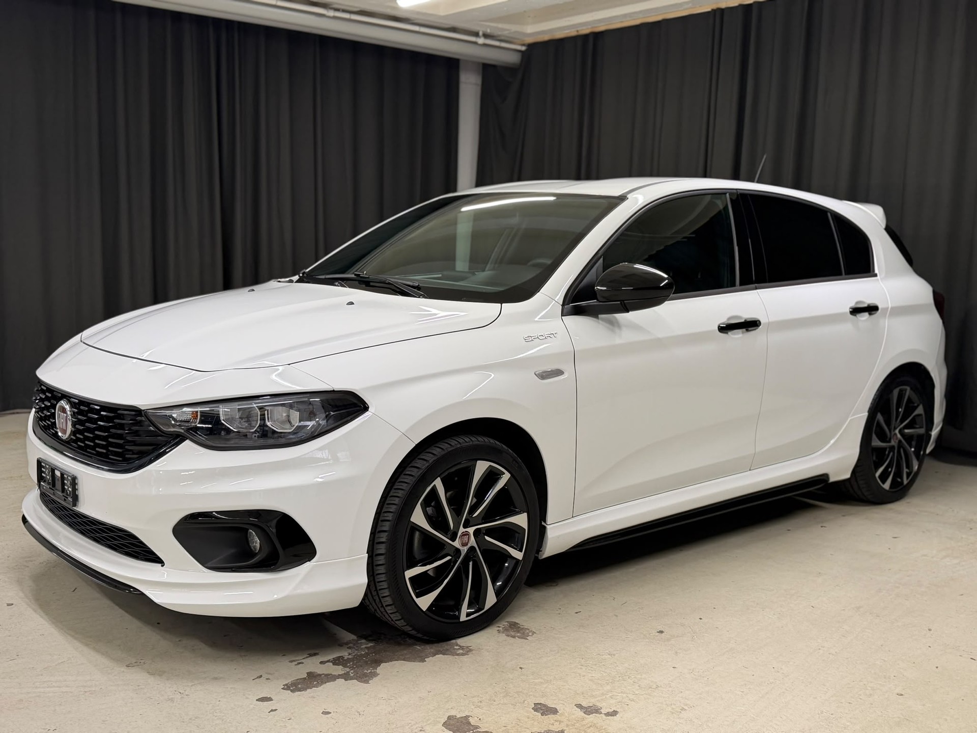 FIAT Tipo 1.6MJ Sport DCT-6-image-0
