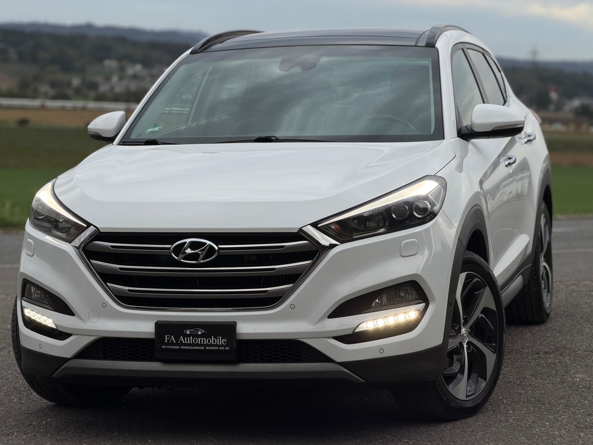 HYUNDAI Tucson 2.0 CRDI Launch Edition 4WD Automatic-image-0