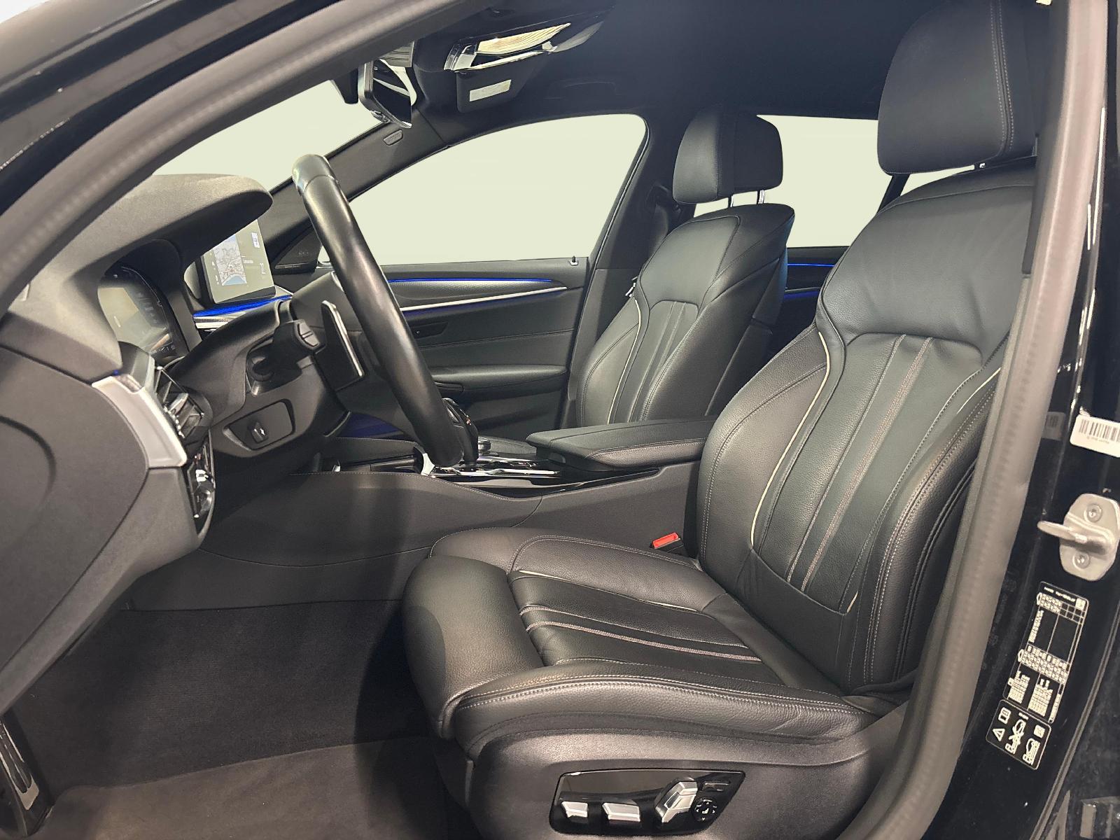 BMW 5er Reihe G31 Touring 520d xDrive 48V M-Sport-image-8