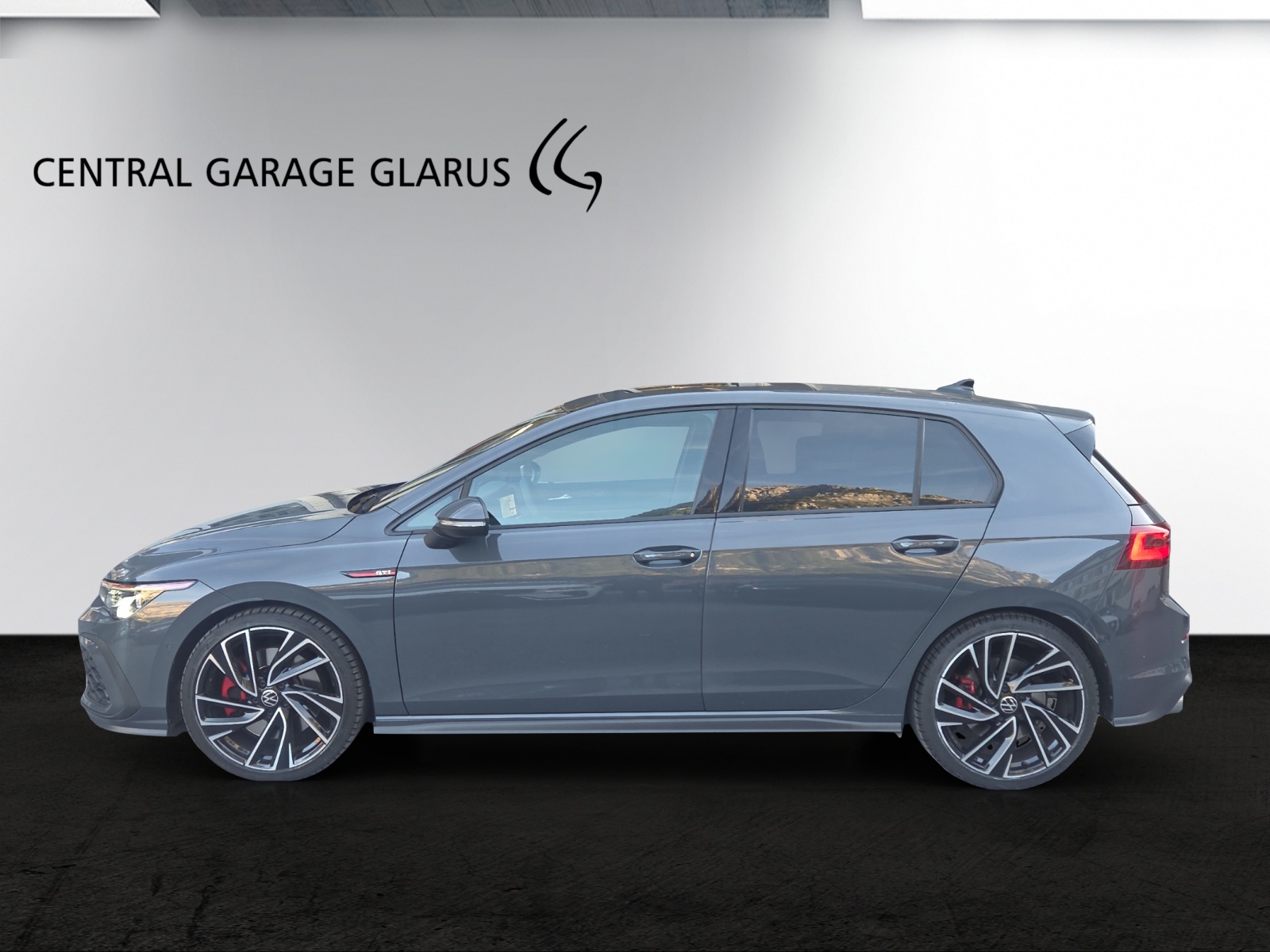VW Golf 2.0 TSI GTI DSG-image-2