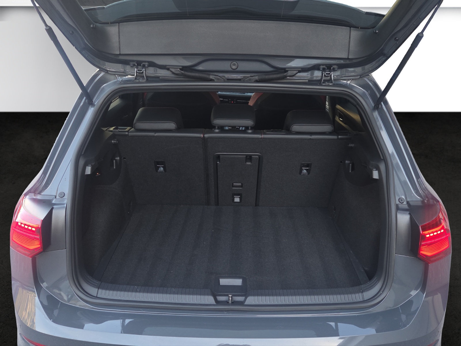 VW Golf 2.0 TSI GTI DSG-image-17