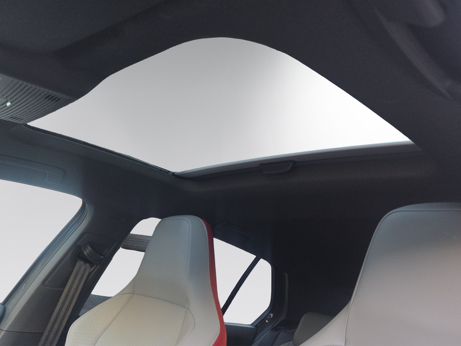 VW Golf 2.0 TSI GTI DSG-image-13
