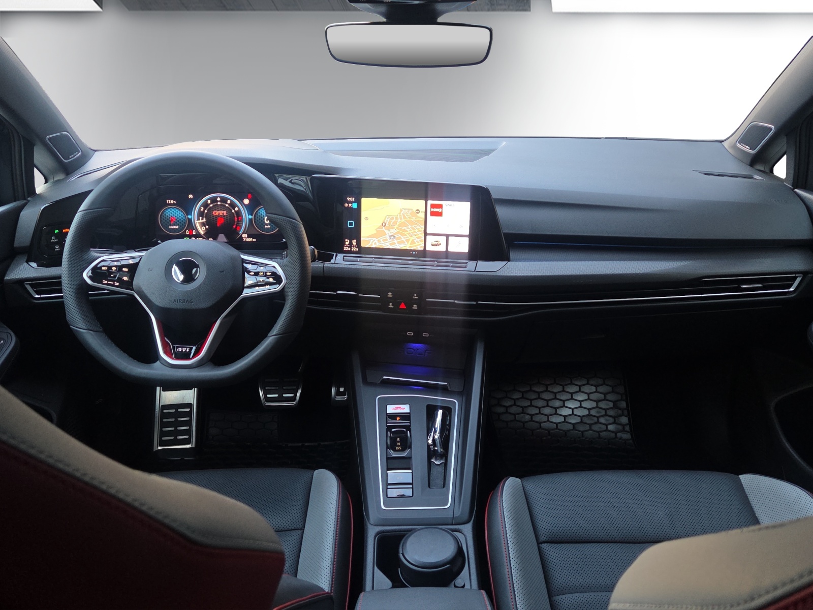 VW Golf 2.0 TSI GTI DSG-image-8