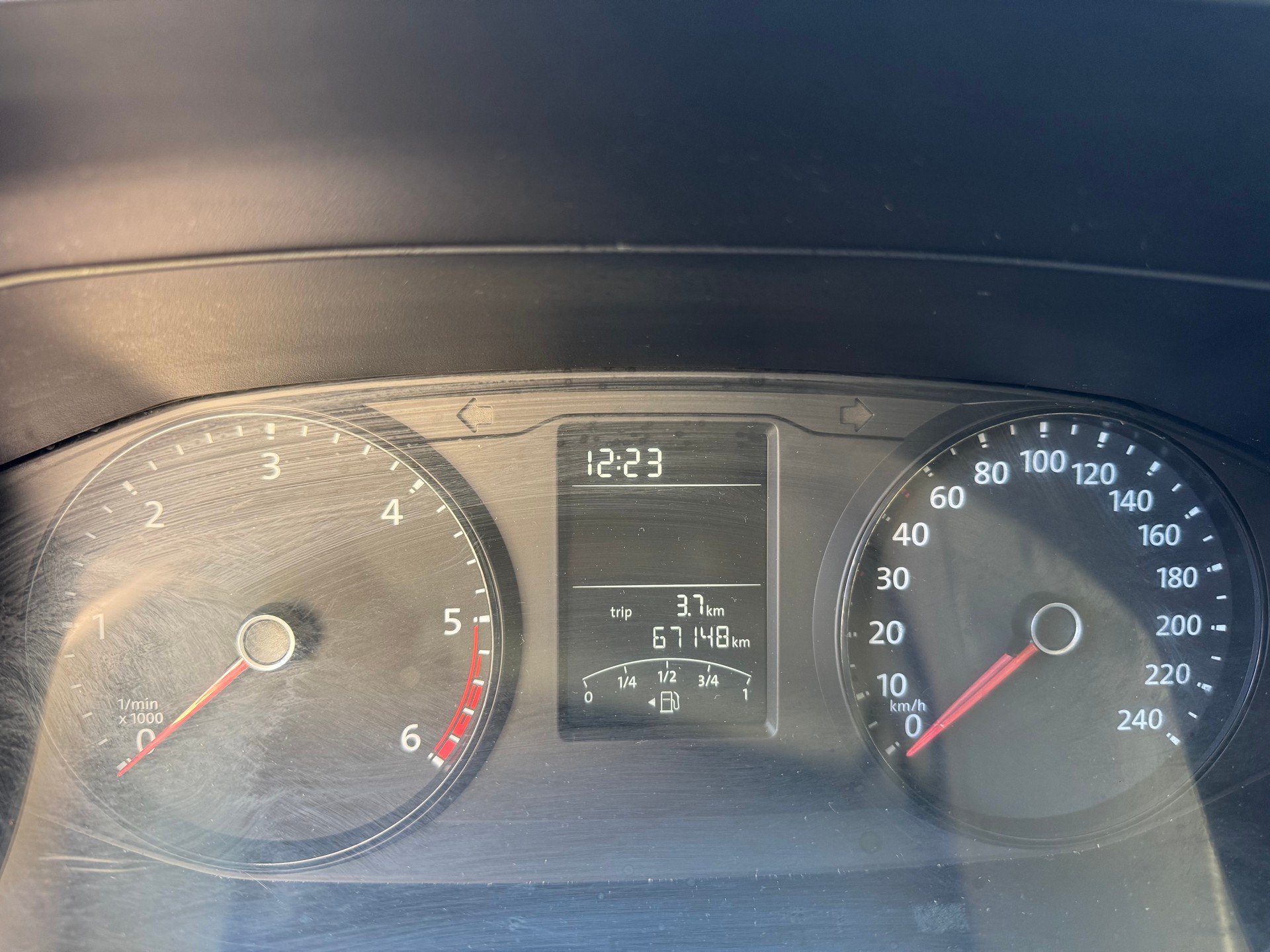 VW T6 2.0 TDI 4Motion-image-10