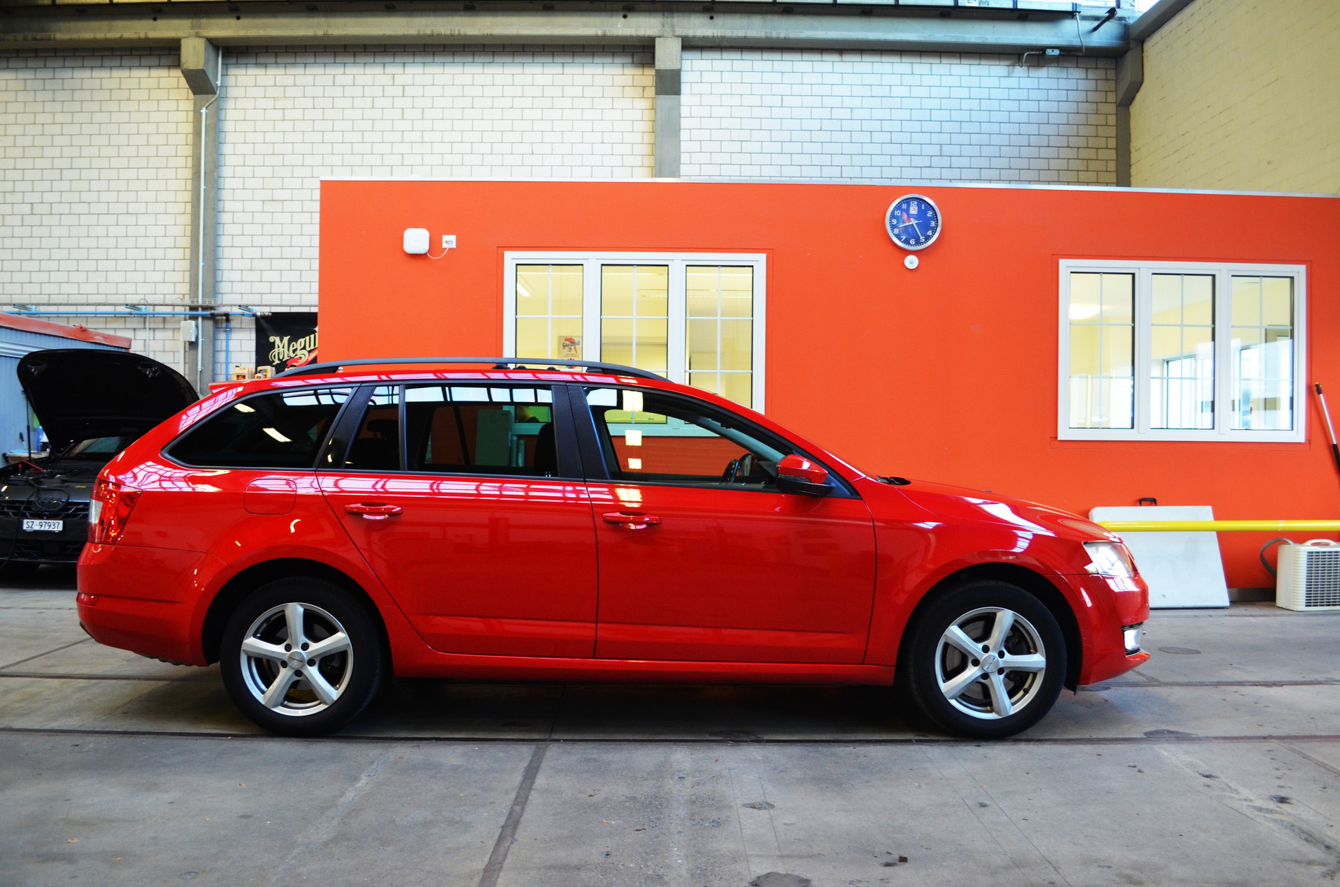 SKODA Octavia Combi 1.8 TSI Ambition 4x4 DSG-image-3