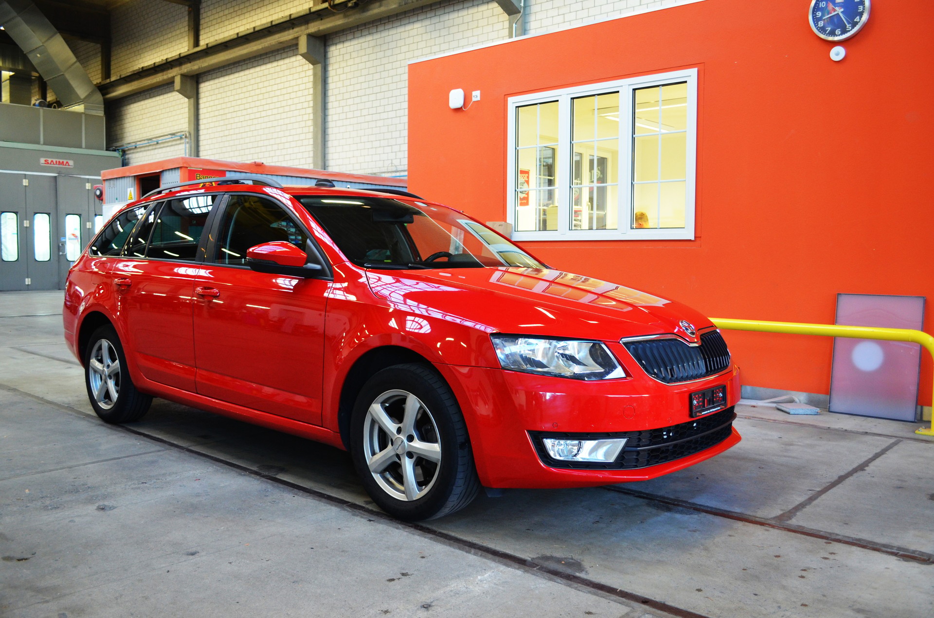SKODA Octavia Combi 1.8 TSI Ambition 4x4 DSG-image-0