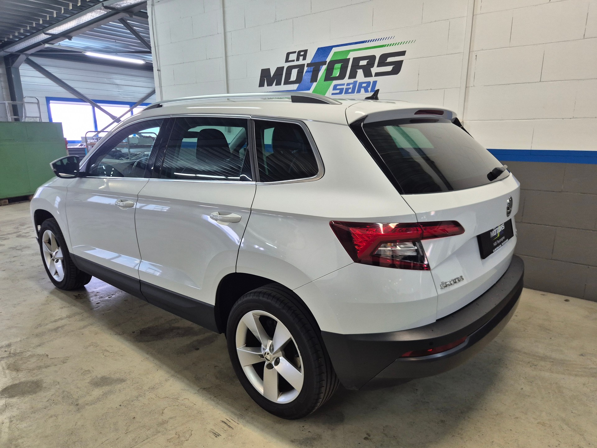 SKODA Karoq 1.6 TDI CR Ambition DSG-image-4