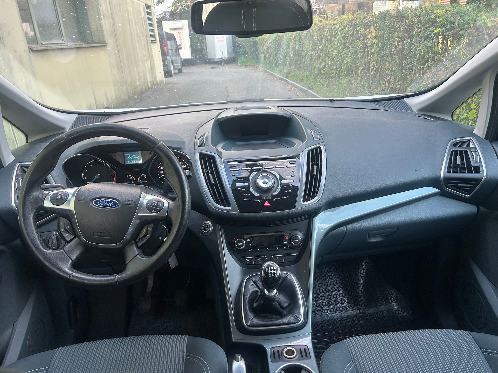FORD C-Max 1.6 SCTi Sport Edition-image-6