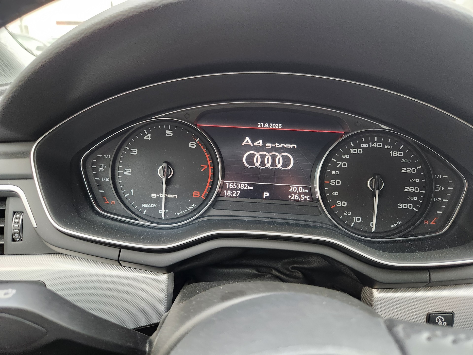AUDI A4 Avant 2.0 TFSI g-tron S-tronic-image-9