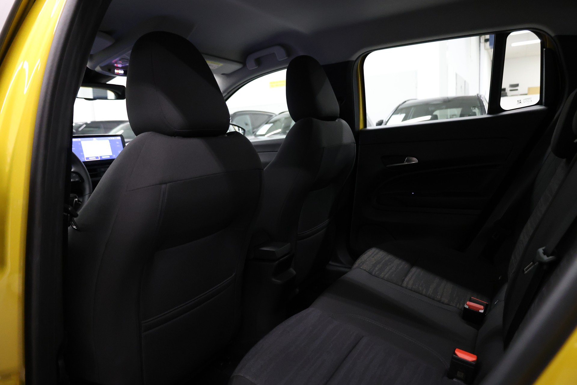 JEEP Avenger 1.2 MHEV Longitude-image-23