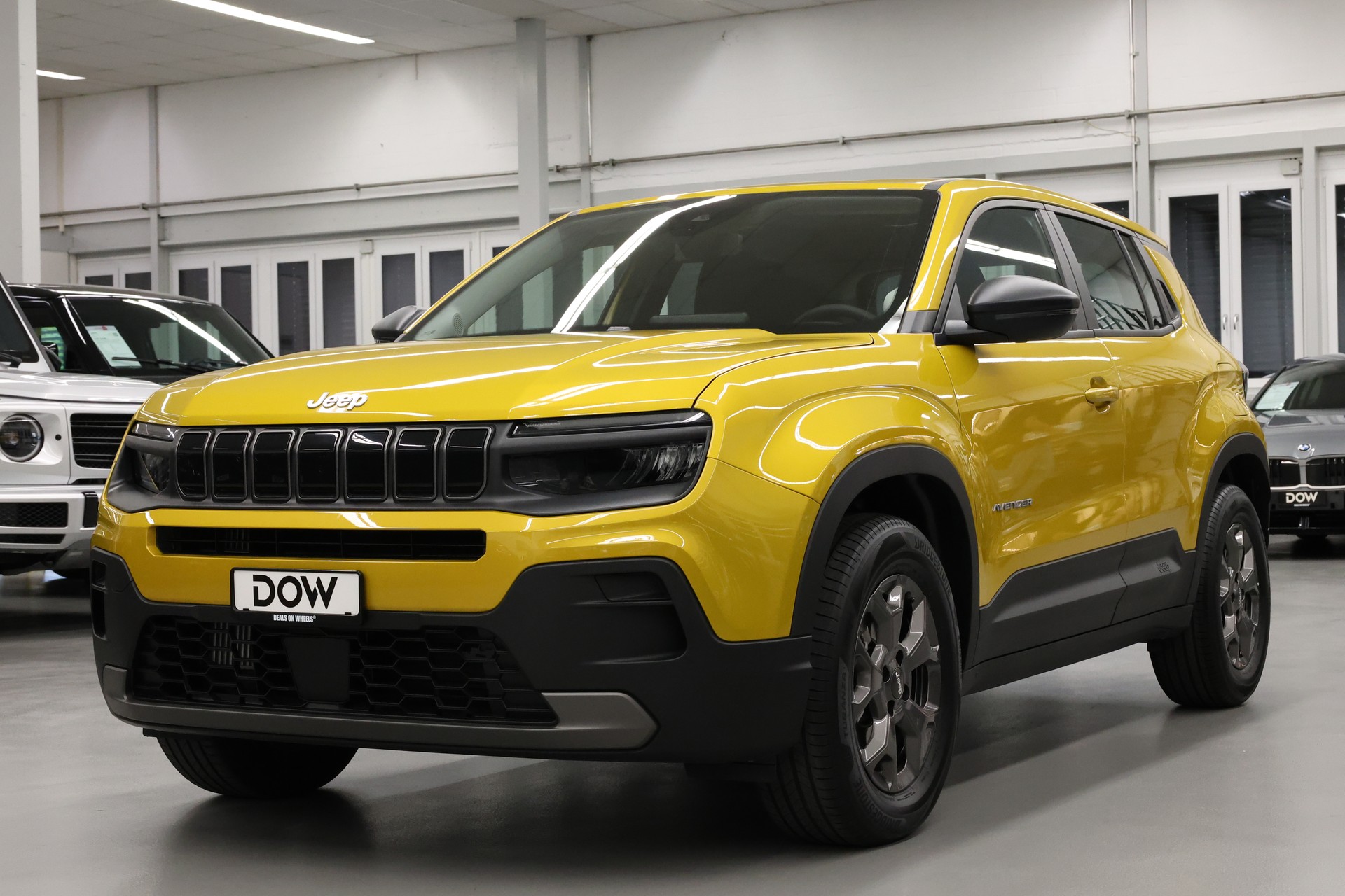 JEEP Avenger 1.2 MHEV Longitude-showroom-element-2