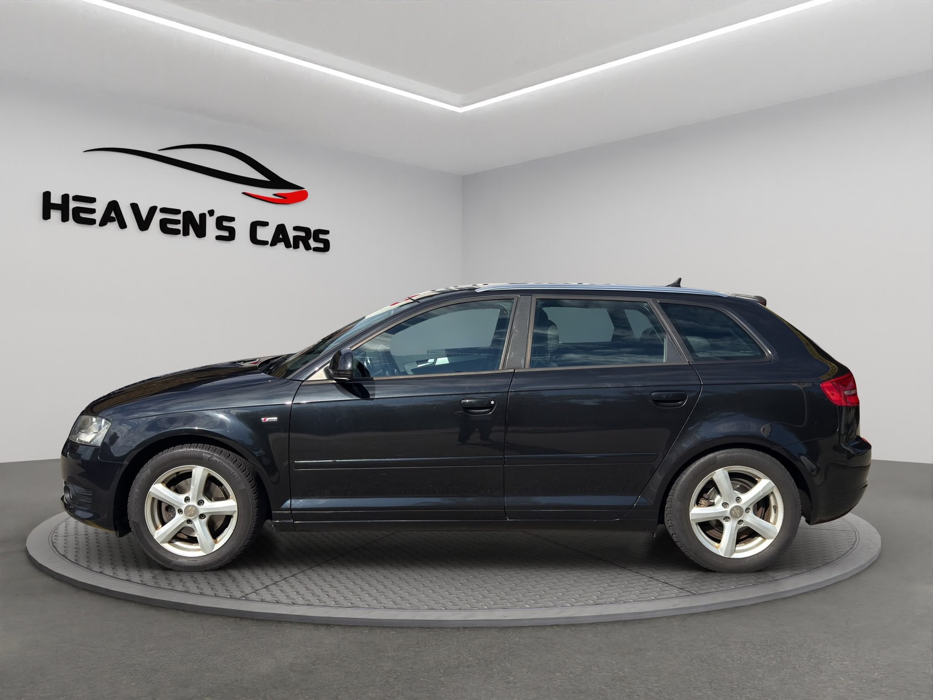 AUDI A3 Sportback 1.8 TFSI Ambition-image-4
