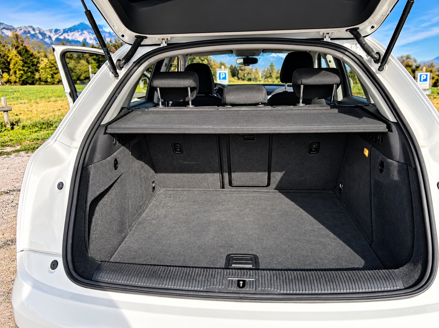 AUDI Q3 1.4 TFSI-image-12