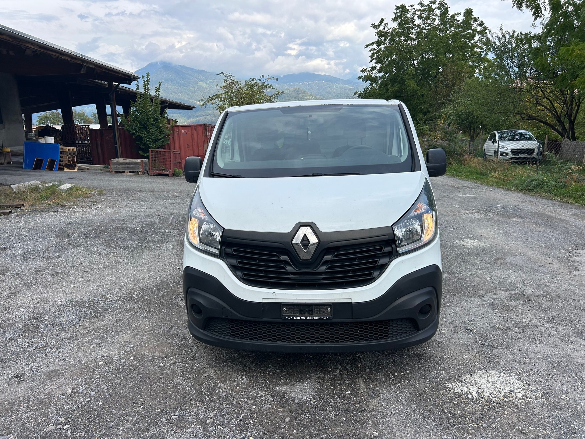 RENAULT Trafic 1.6 dCi 95 2.9t Business L1H1-image-3