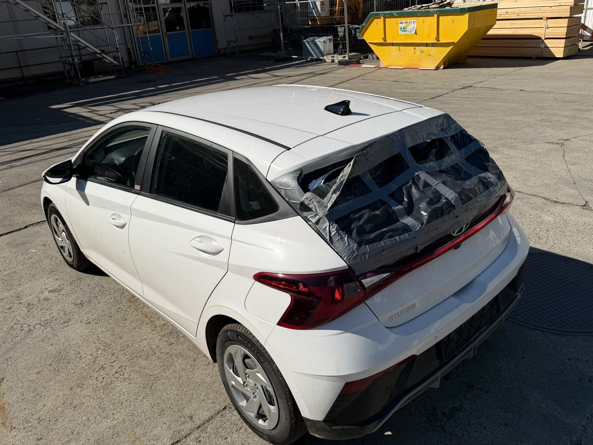 HYUNDAI i20 1.0 T-GDi Pica-image-2