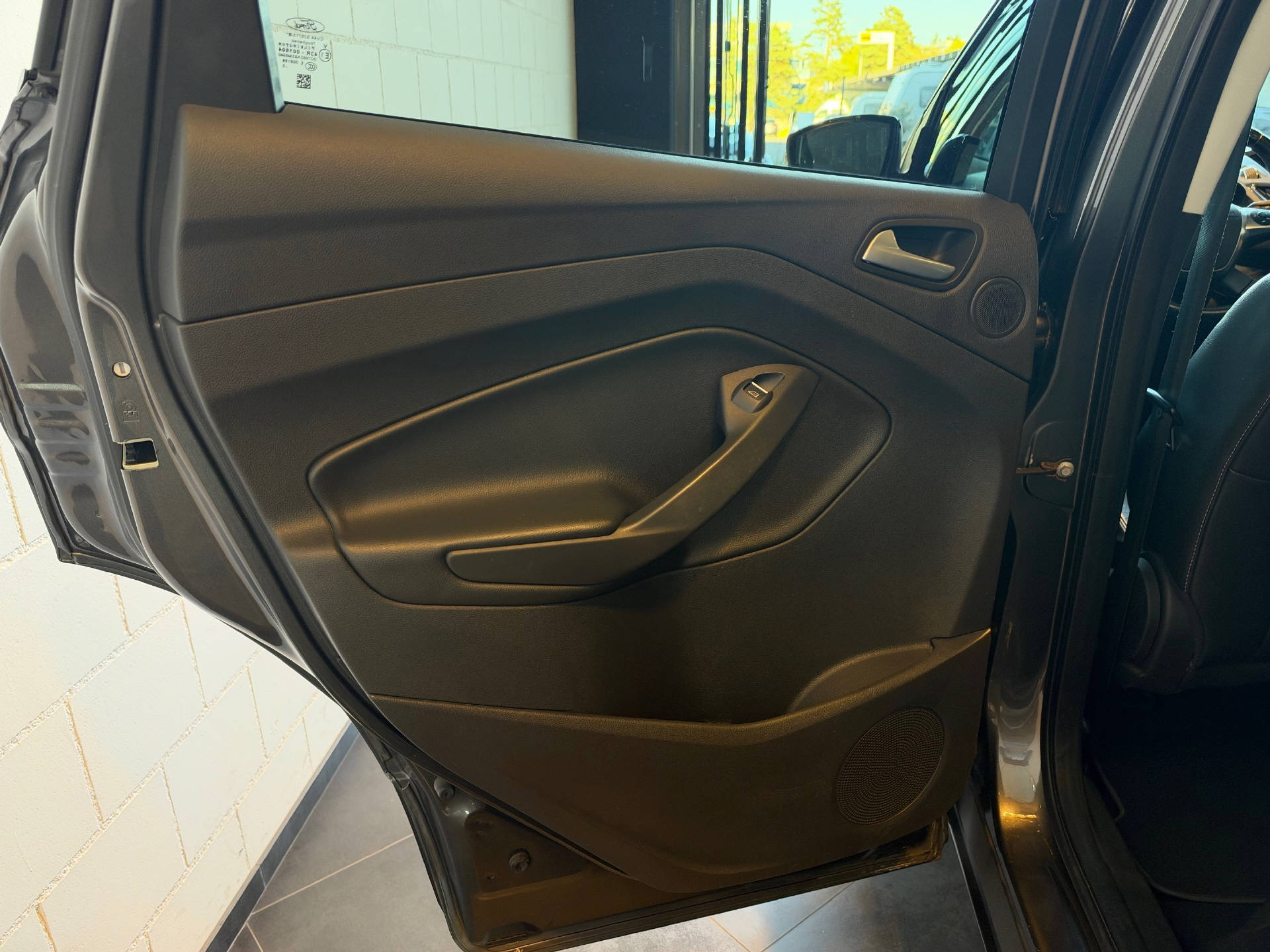 FORD Kuga 2.0 TDCi 150 Titanium FPS-image-23
