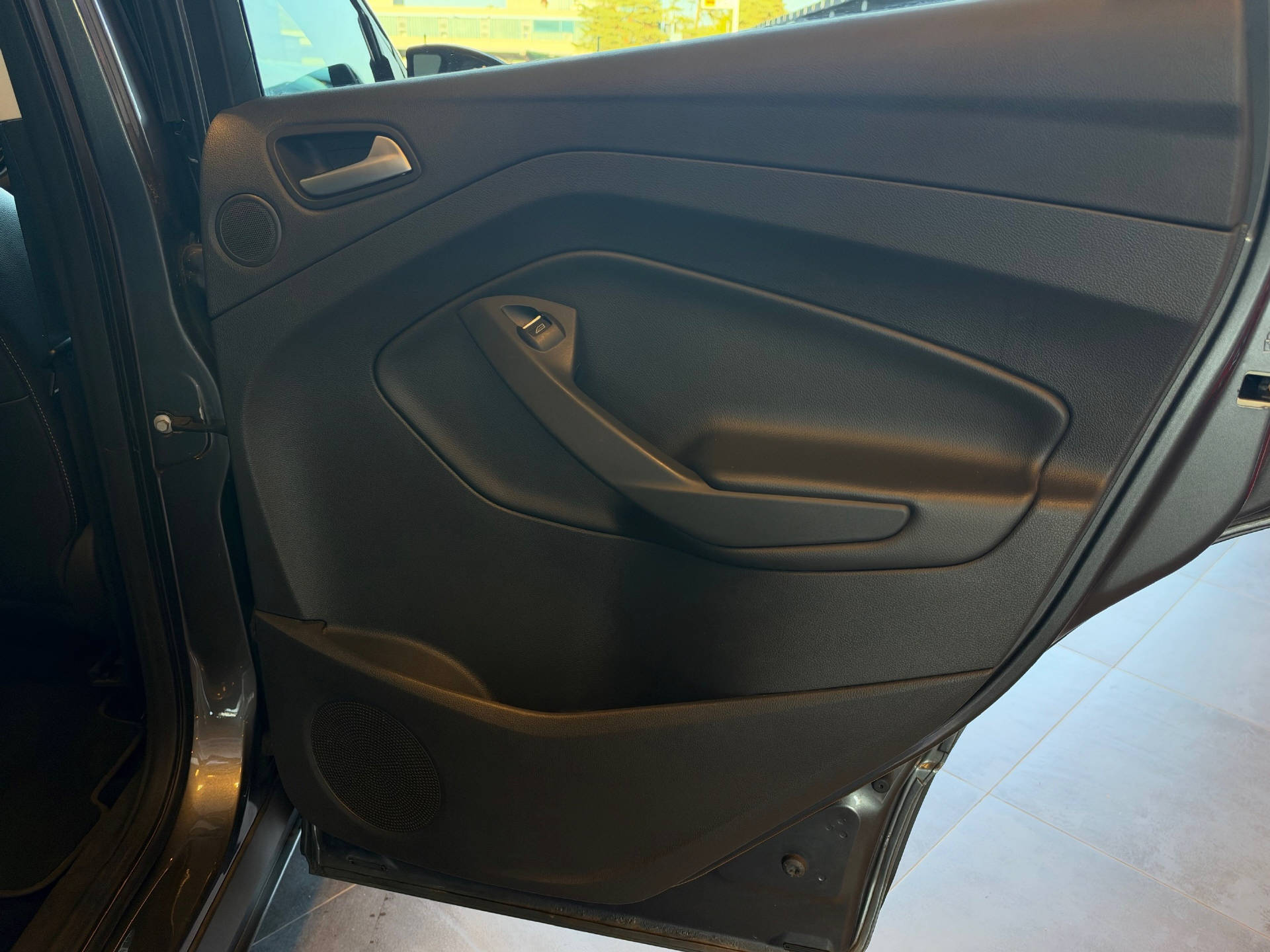 FORD Kuga 2.0 TDCi 150 Titanium FPS-image-24