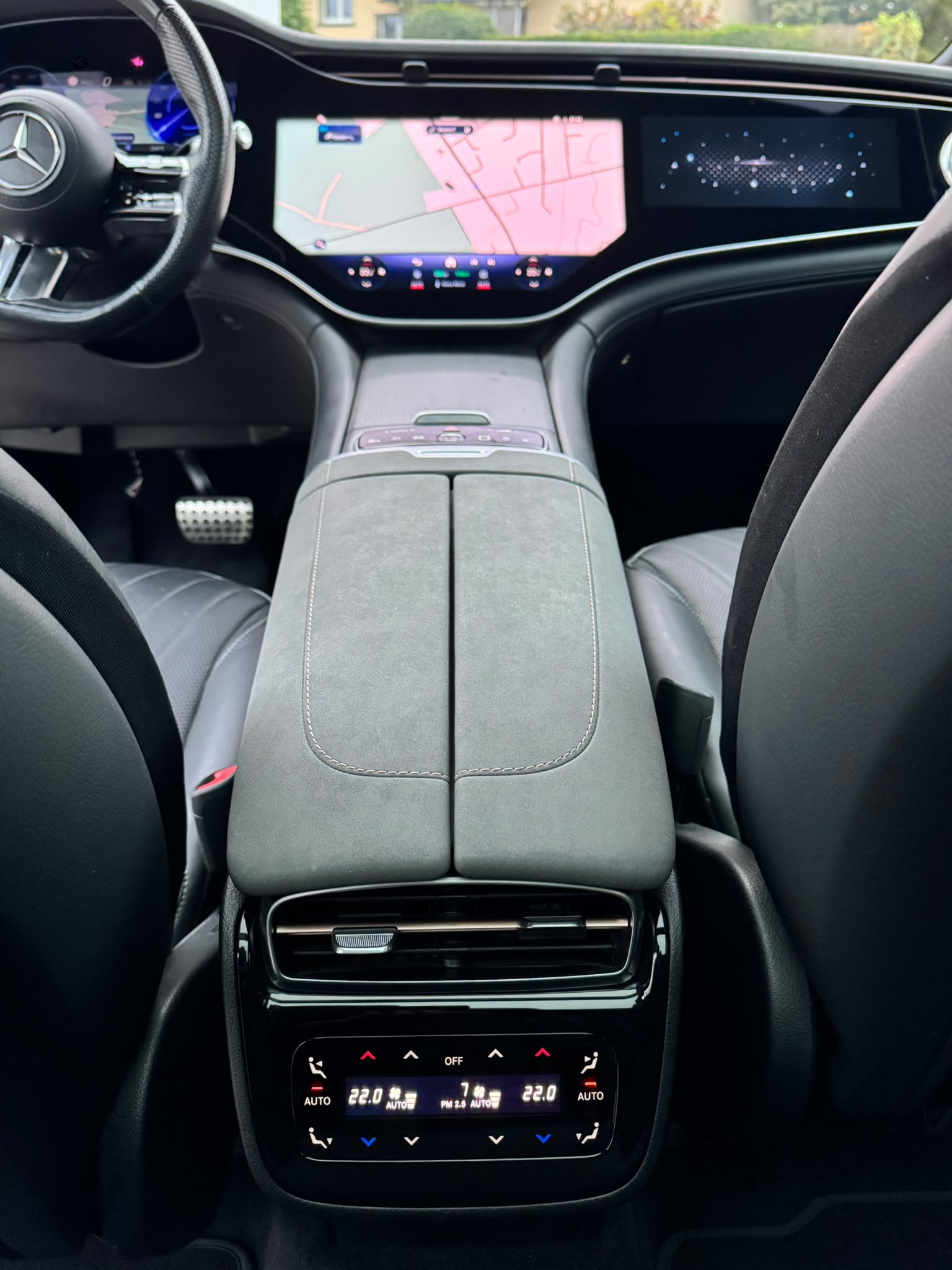 MERCEDES-BENZ EQS SUV 580 4Matic Executive Edition-image-12