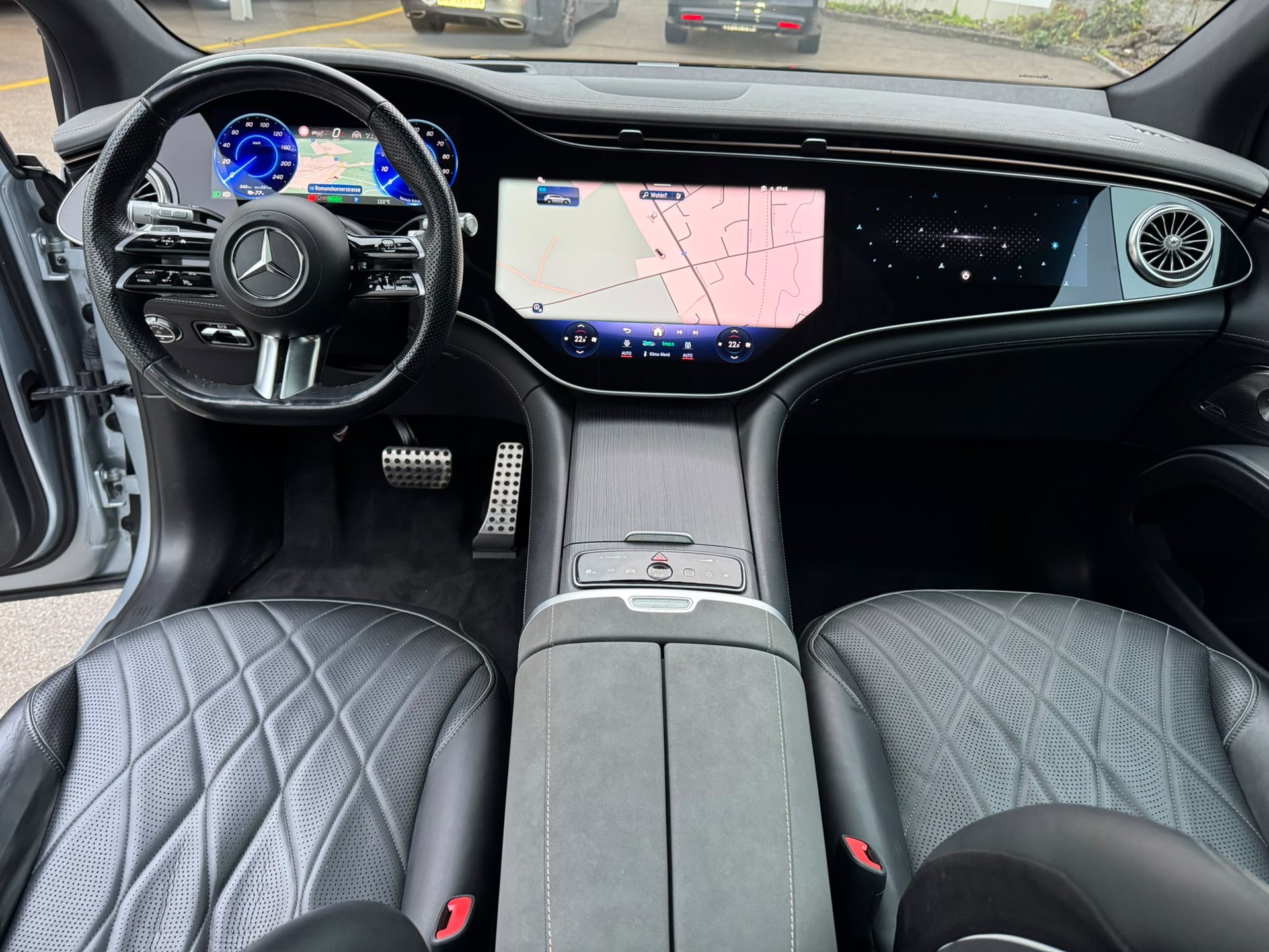 MERCEDES-BENZ EQS SUV 580 4Matic Executive Edition-image-9