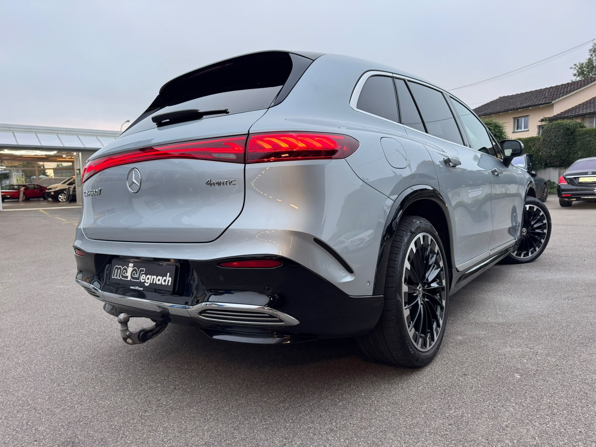 MERCEDES-BENZ EQS SUV 580 4Matic Executive Edition-image-7