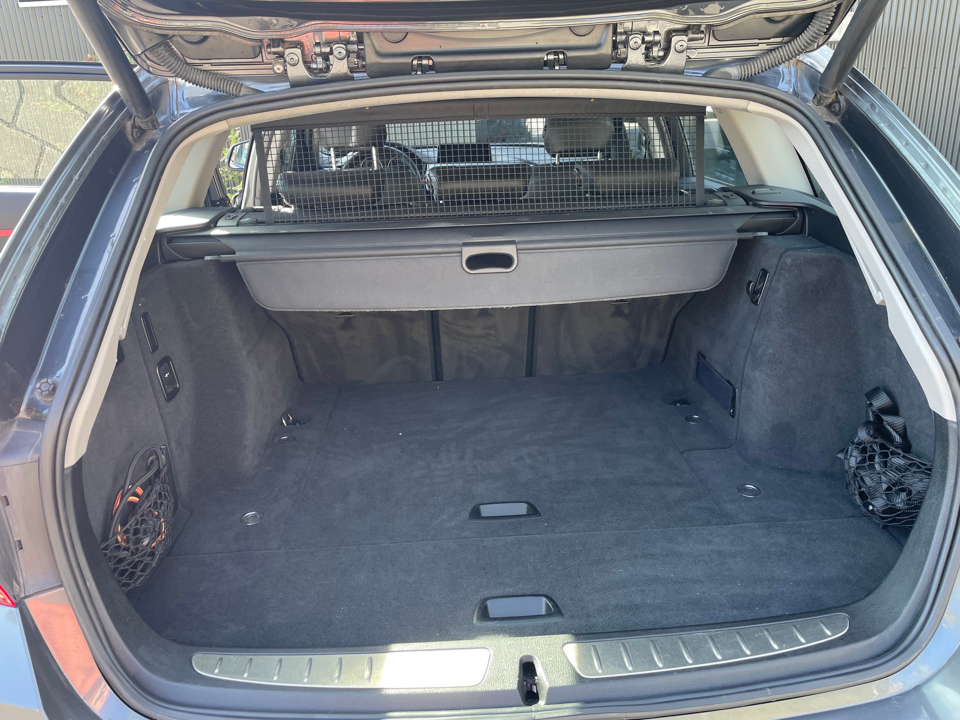 BMW 320d xDrive Touring Sport Line Steptronic-image-3