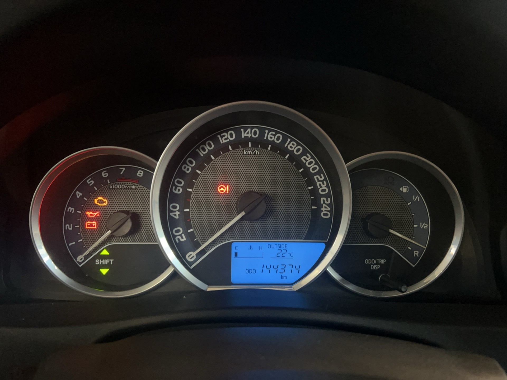 TOYOTA Auris Touring Sports 1.6 Terra-image-8