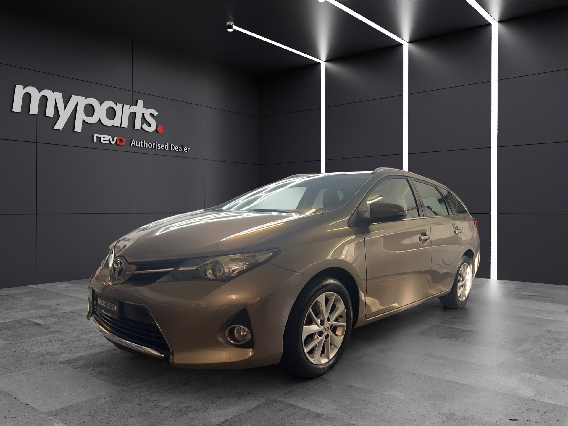 TOYOTA Auris Touring Sports 1.6 Terra-image-0
