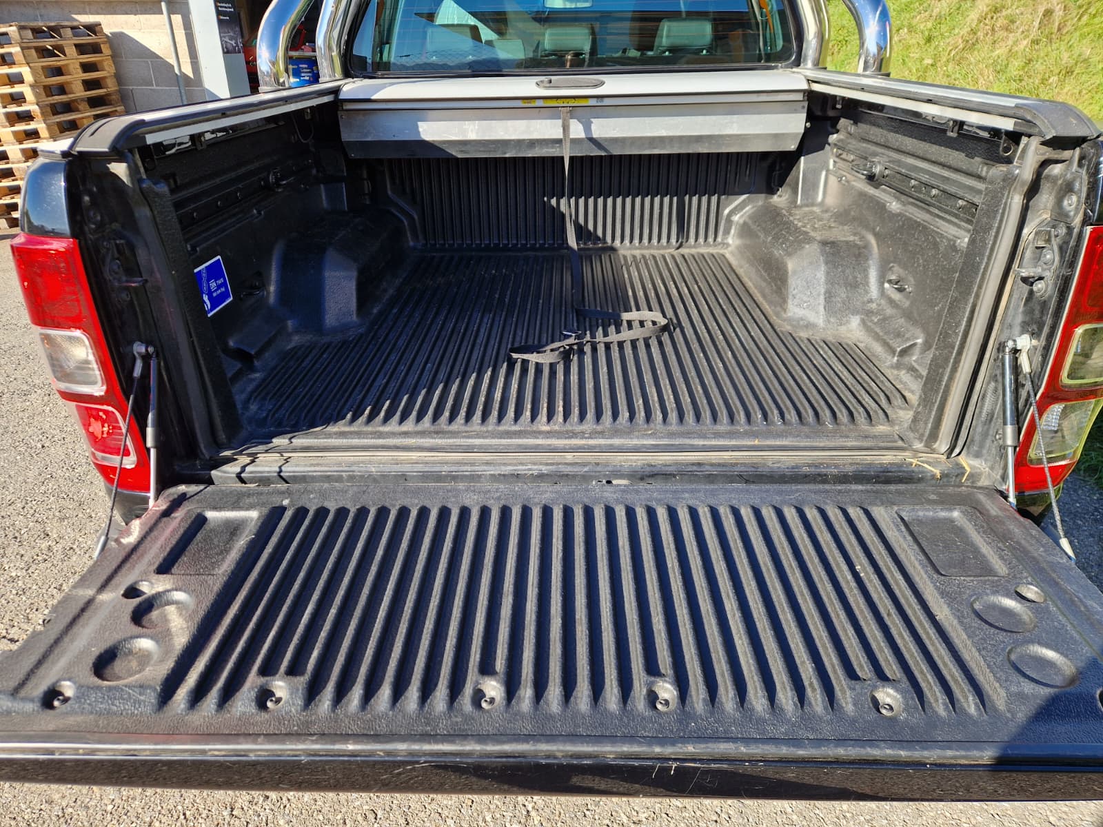 FORD Ranger Wildtrak 3.2 TDCi 4x4 A-image-5