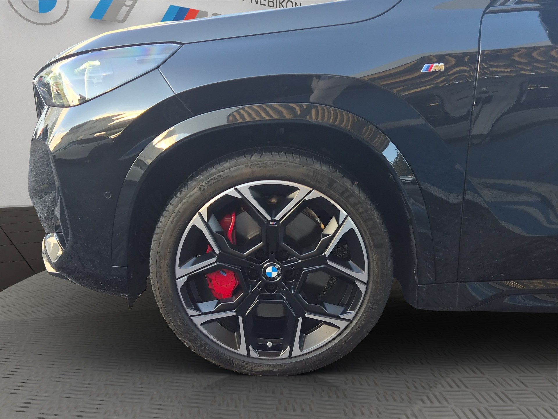 BMW X1 xDrive M35i-image-8