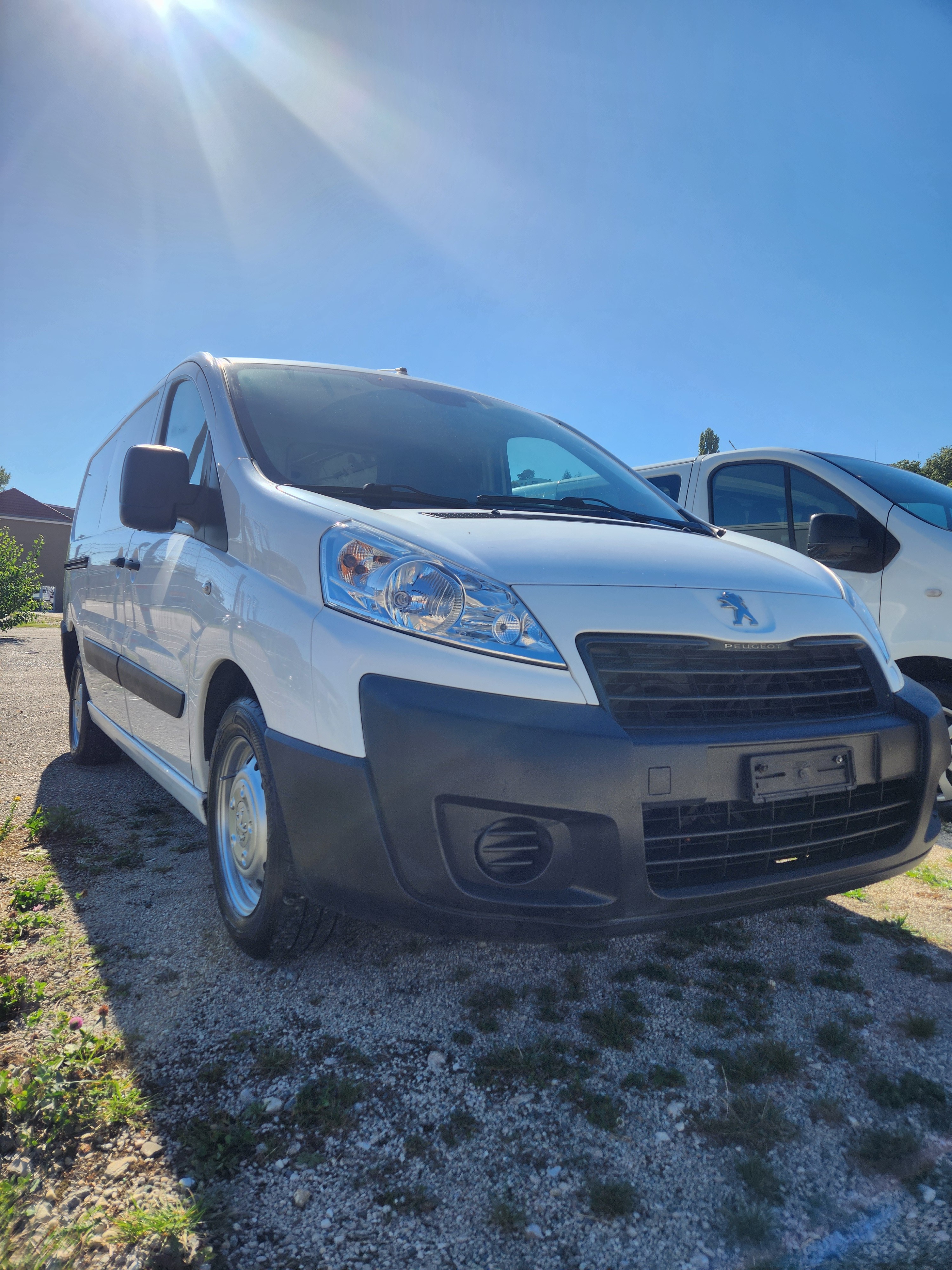 Car photo