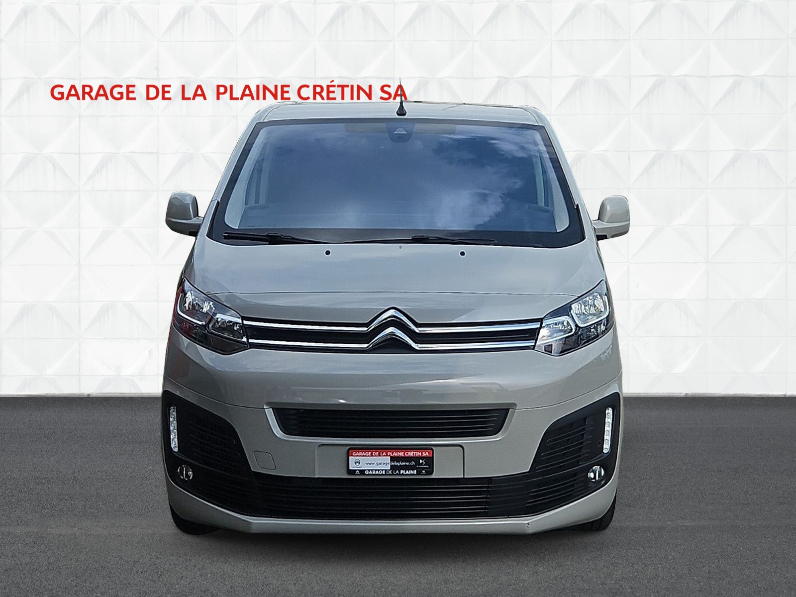 CITROEN Spacetourer 2.0 BlueHDi Feel XS-image-1