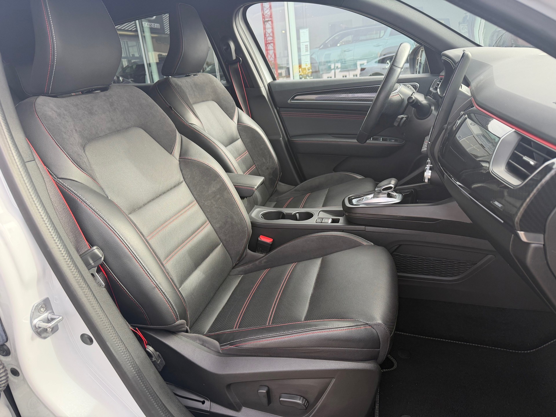 RENAULT Arkana 1.6 E-Tech R.S.Line-image-10