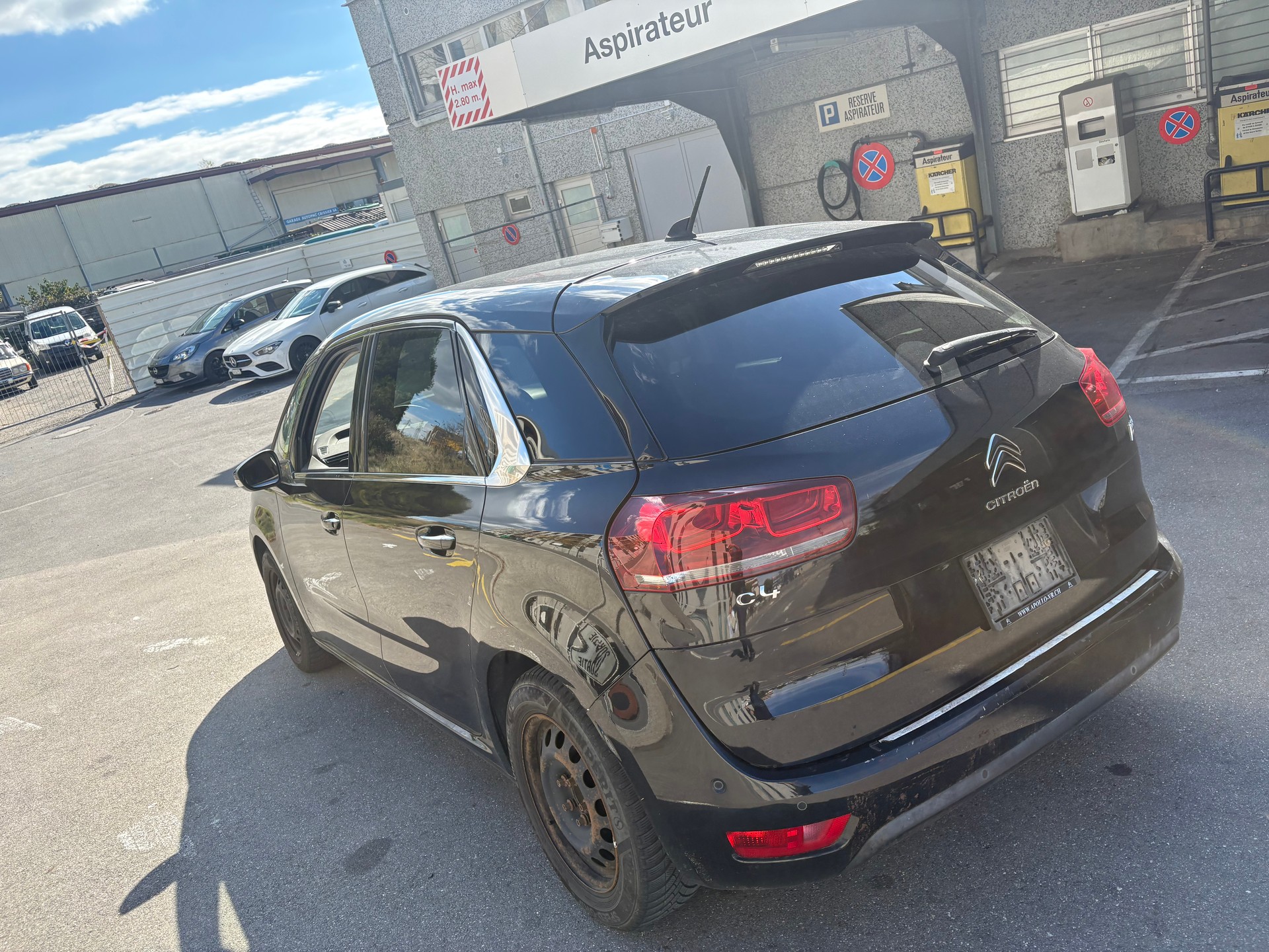 CITROEN C4 Picasso 1.6i 16V THP Shine EAT6-image-4
