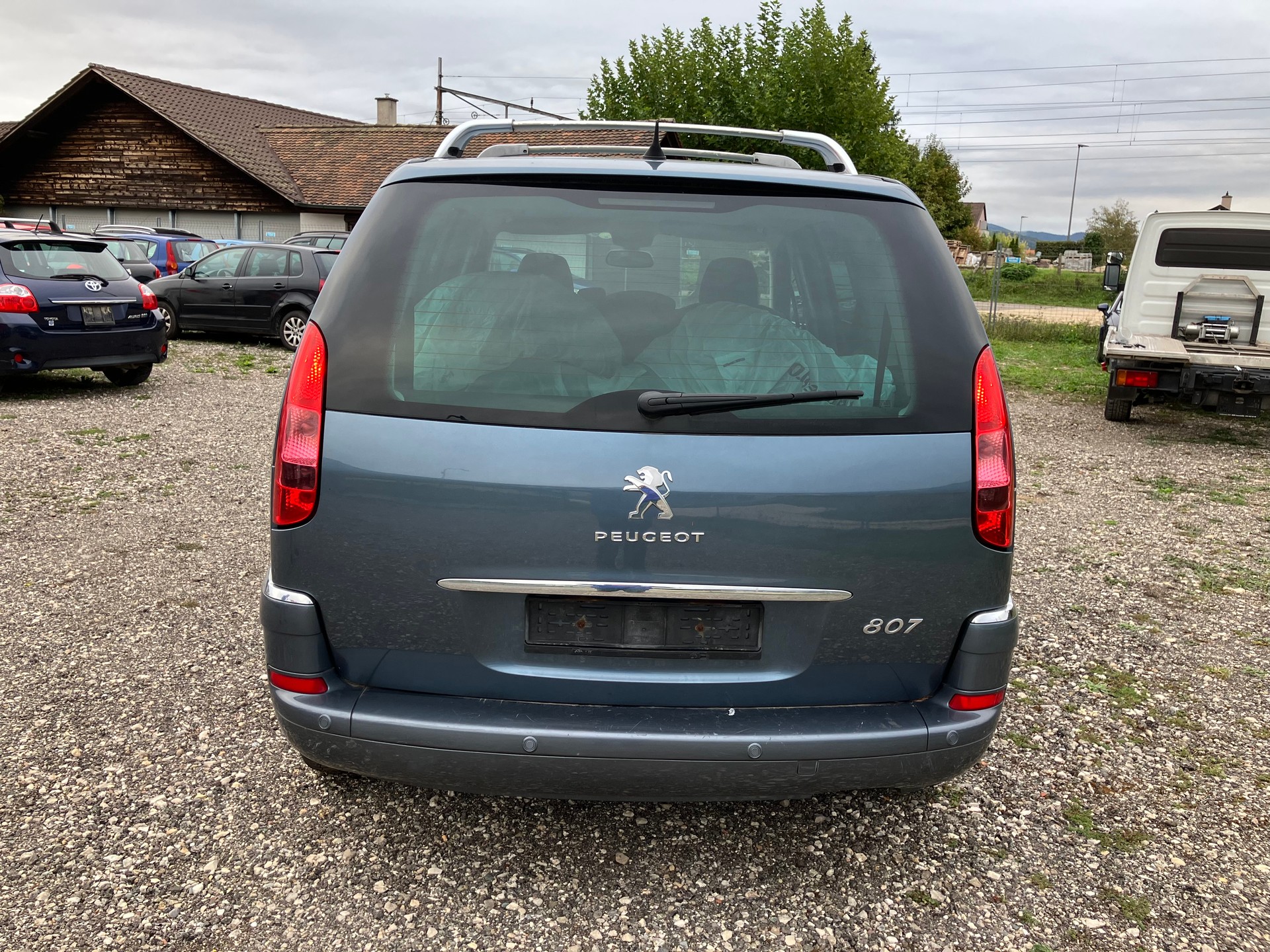 PEUGEOT 807 2.0 16V HDi Style-image-3