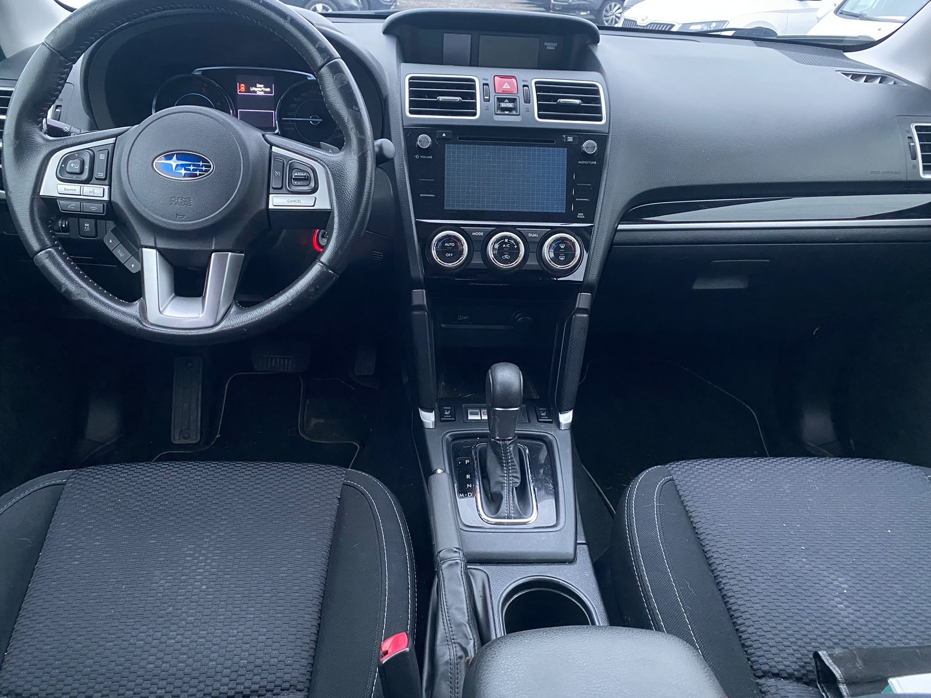 SUBARU Forester 2.0D Advantage Lineatronic-image-13