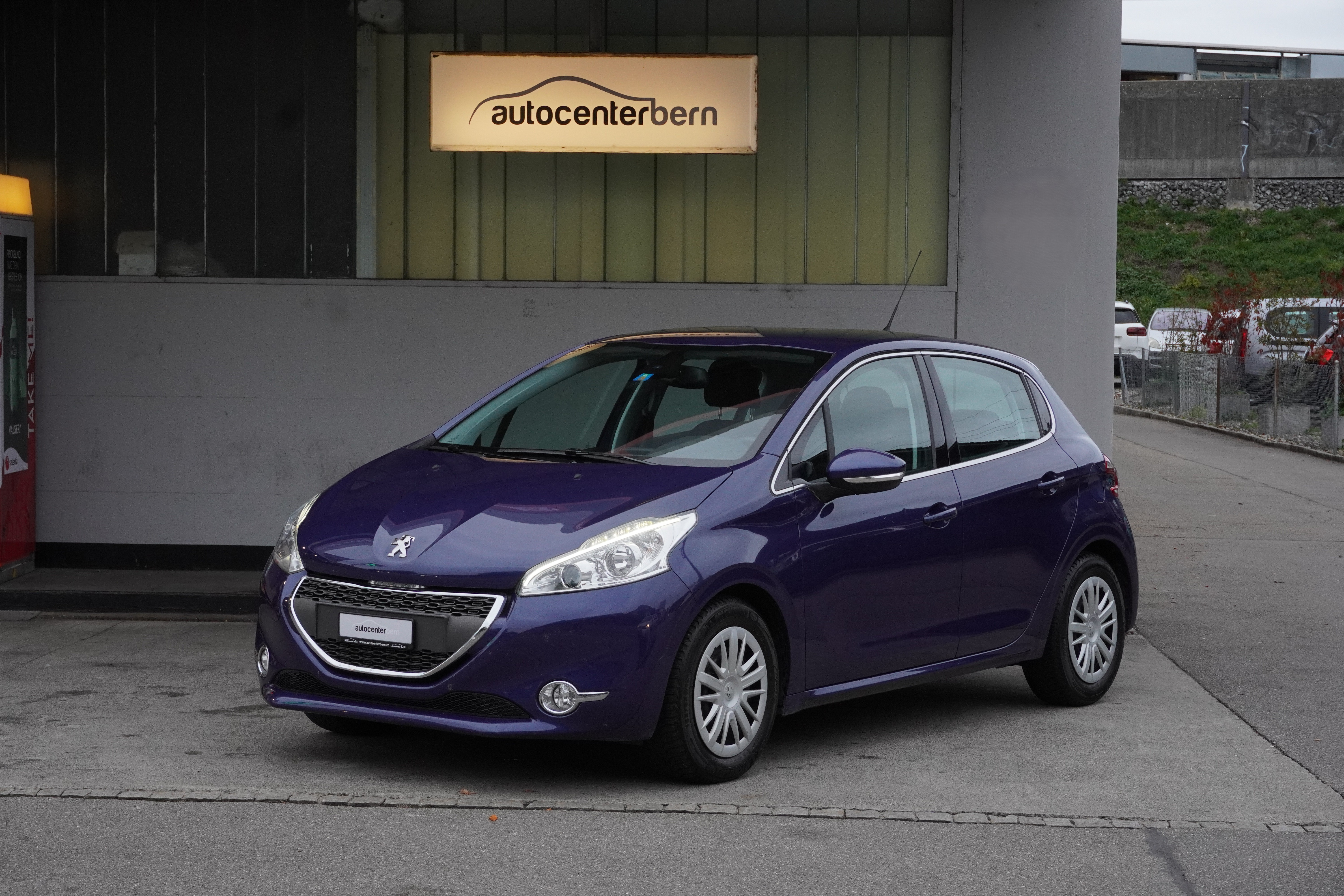 Car photo