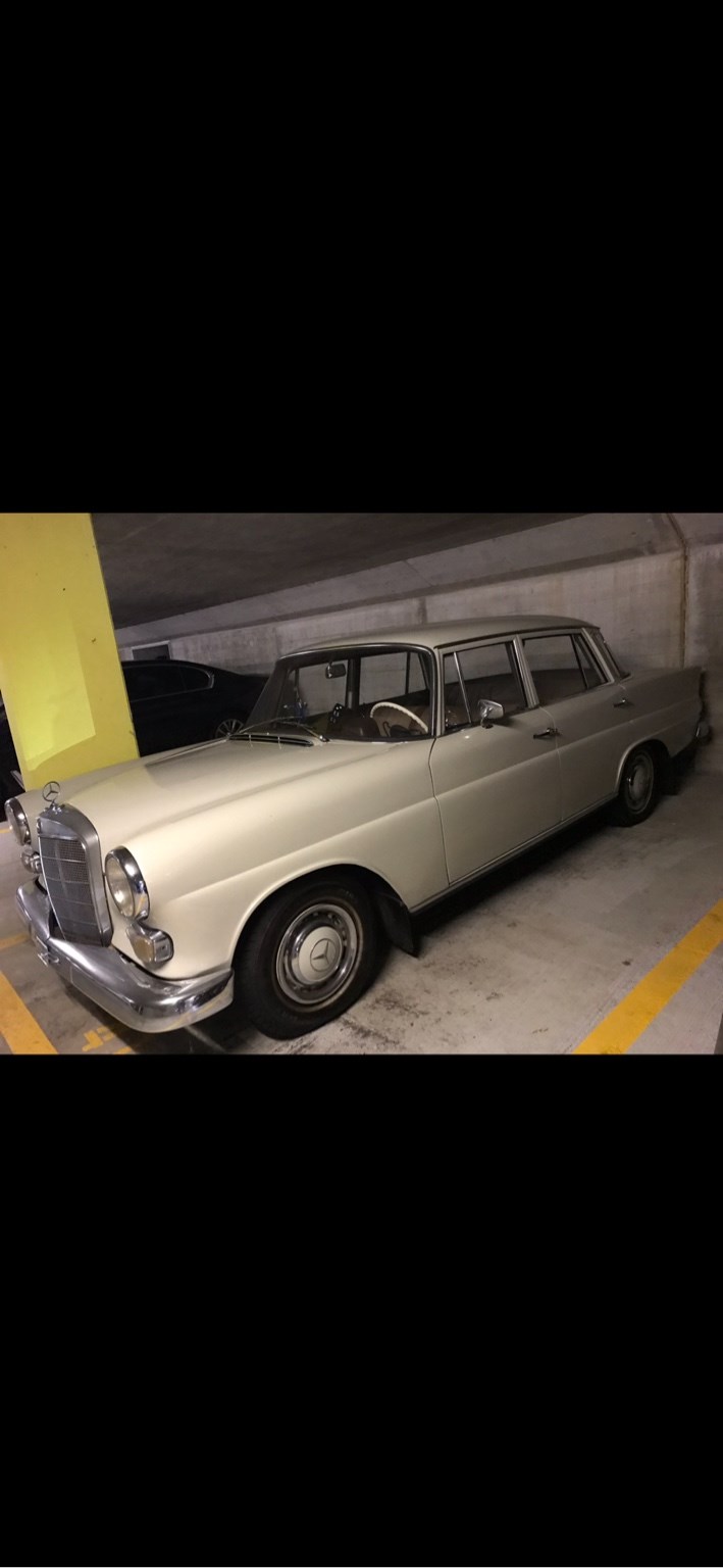 MERCEDES-BENZ 230 Kleine Heckflosse-image-11