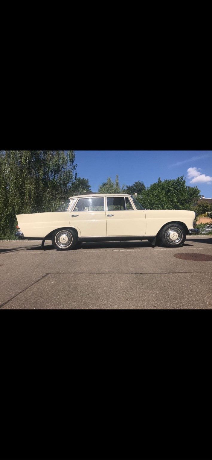 MERCEDES-BENZ 230 Kleine Heckflosse-image-6