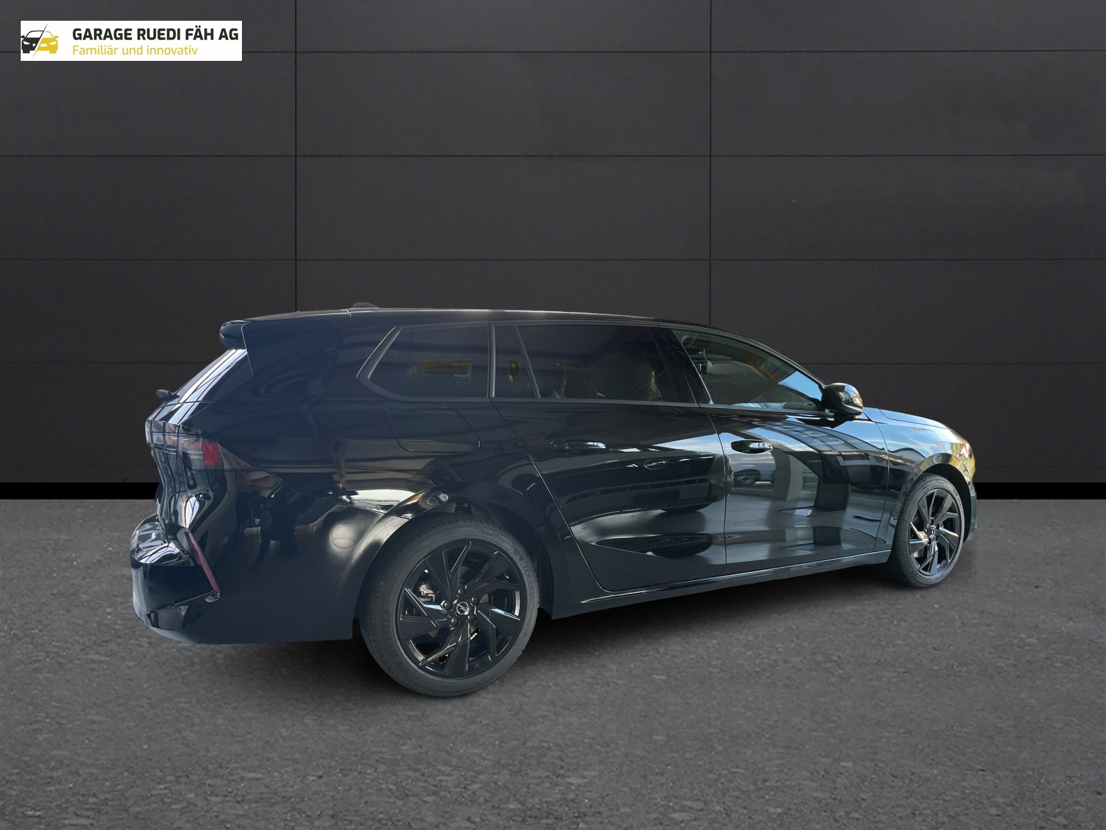 OPEL Astra Sports Tourer 1.2i Turbo Swiss Plus A-showroom-element-1